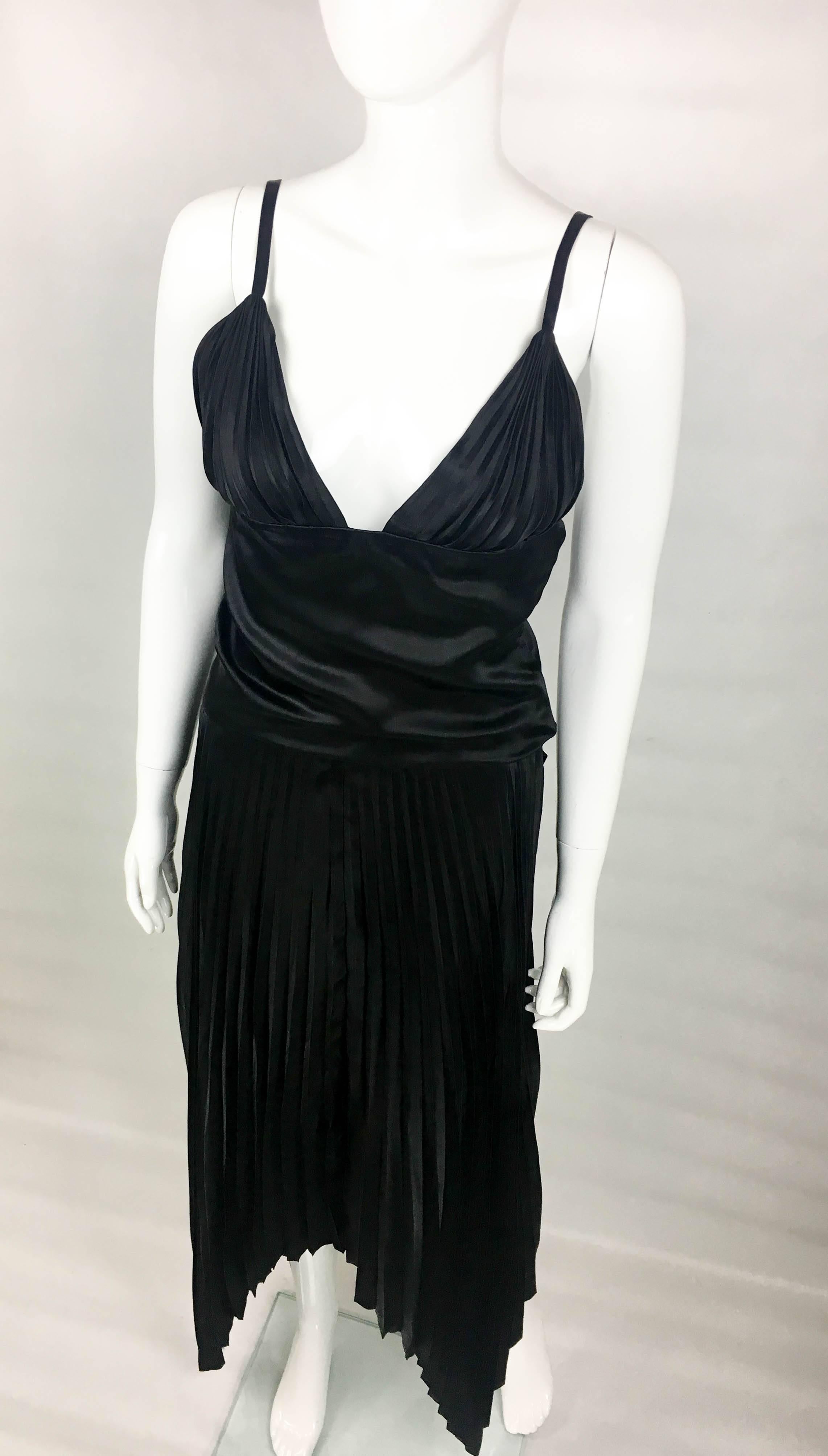 Dior by Marc Bohan Haute Couture Black Silk Pleated Dress, 1983  For Sale 3