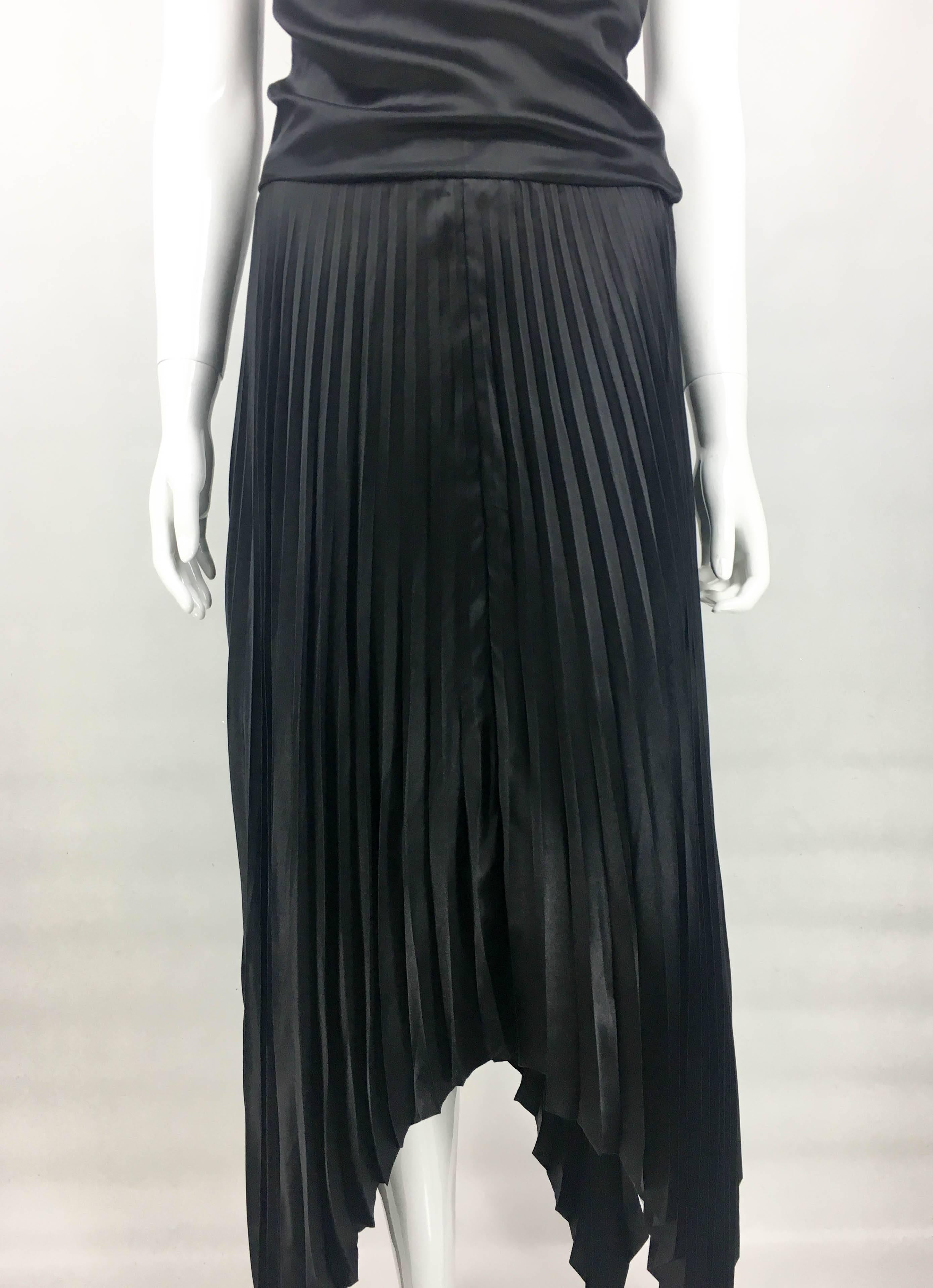 Dior by Marc Bohan Haute Couture Black Silk Pleated Dress, 1983  For Sale 4
