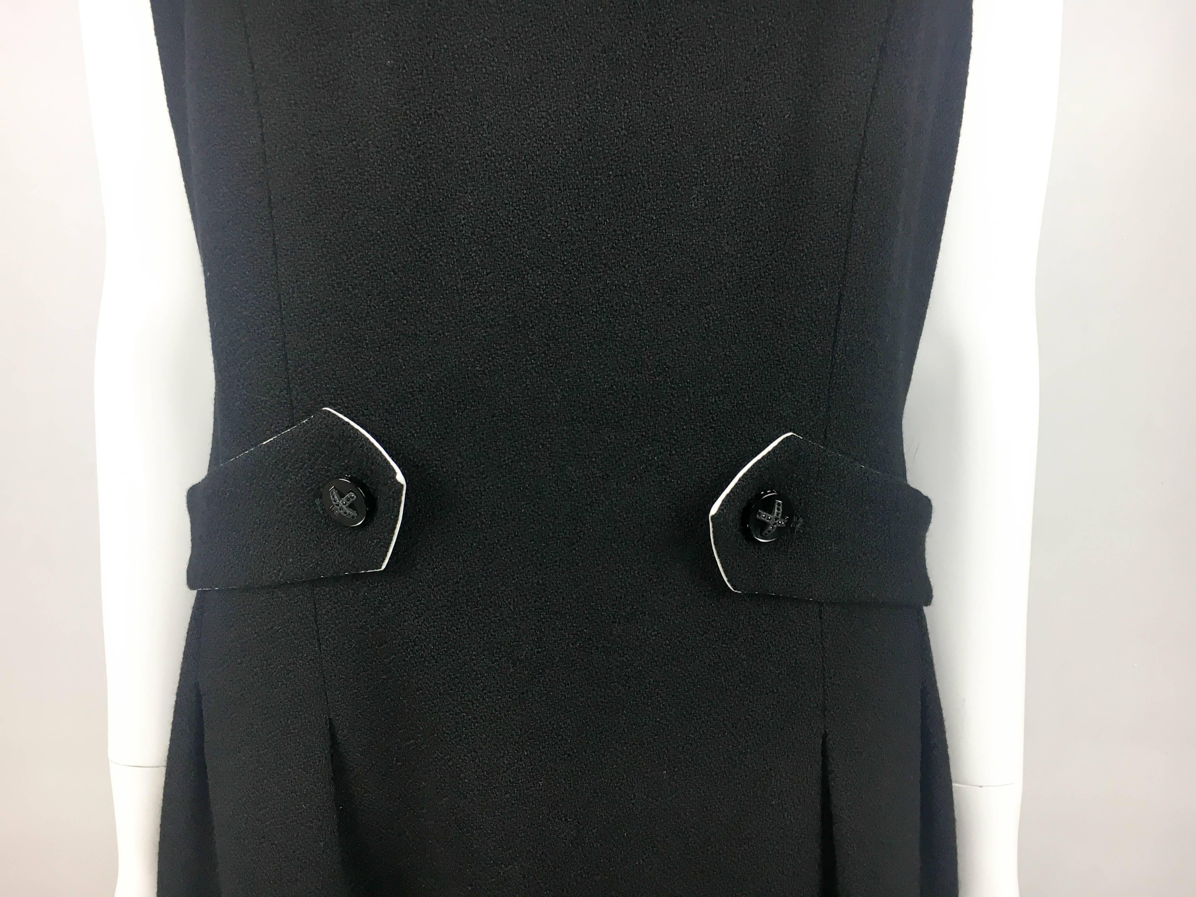 Chanel Runway Look Black Dress With Buttoned Details and Bow, 2006  For Sale 4