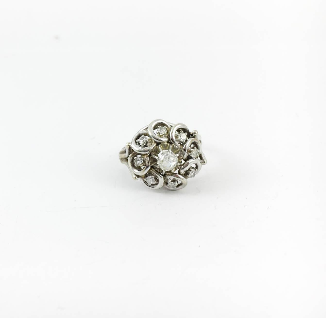 White Gold, Platinum and Diamond Cluster Ring - 1940s For Sale 1