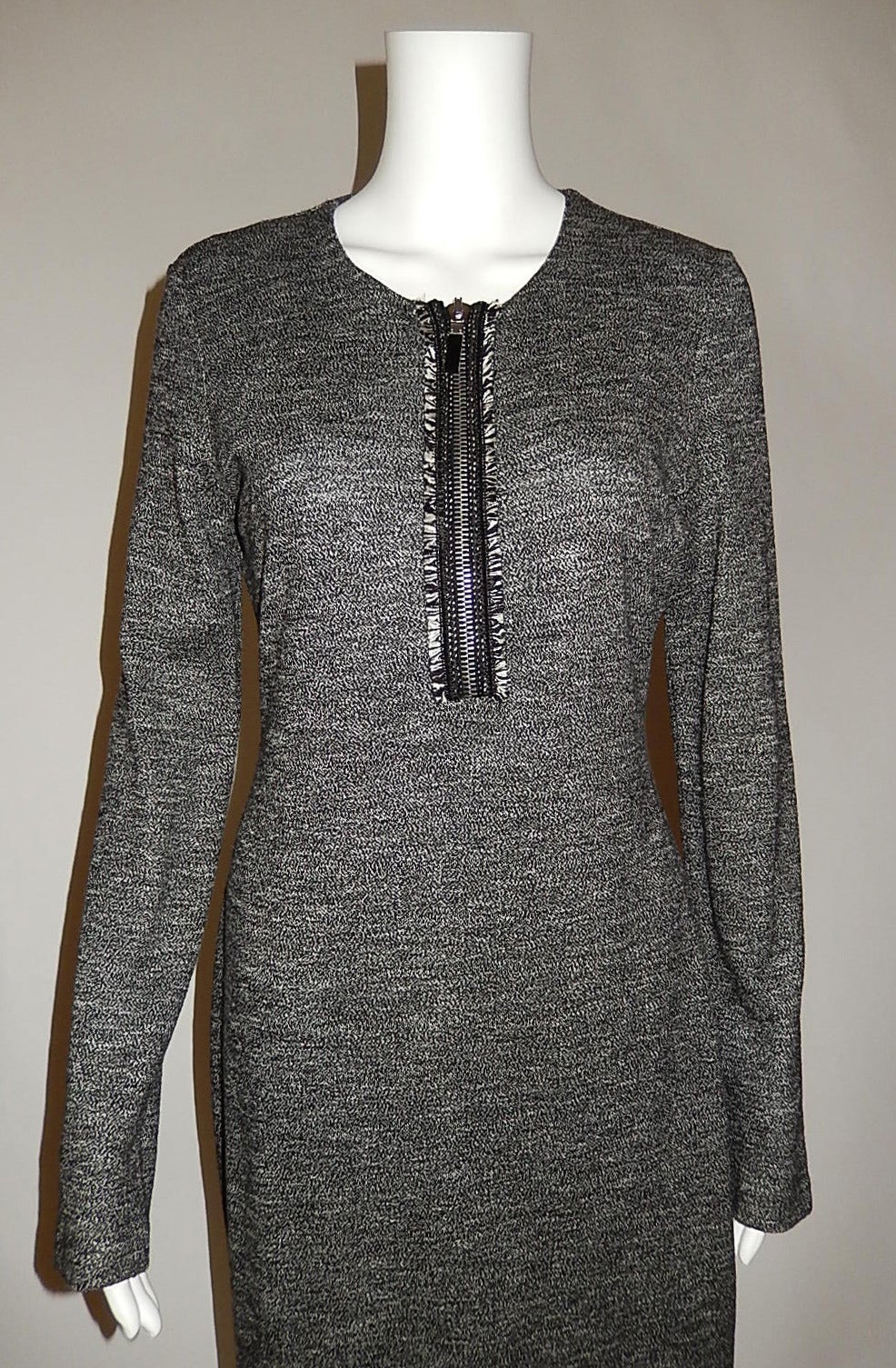 Alexander McQueen FW 2011 Black/White Wool Blend Sheath Dress, It 44/8 In Excellent Condition For Sale In New York, NY