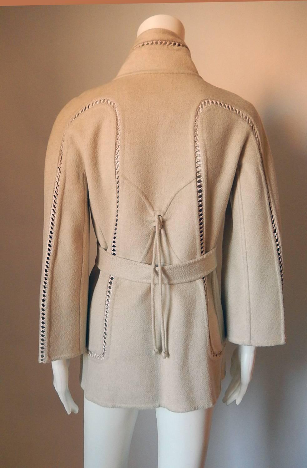 Chado Ralph Rucci 100% Kaschmirjacke mit geknoteten Schleifeneinsätzen Größe 6 im Angebot 2