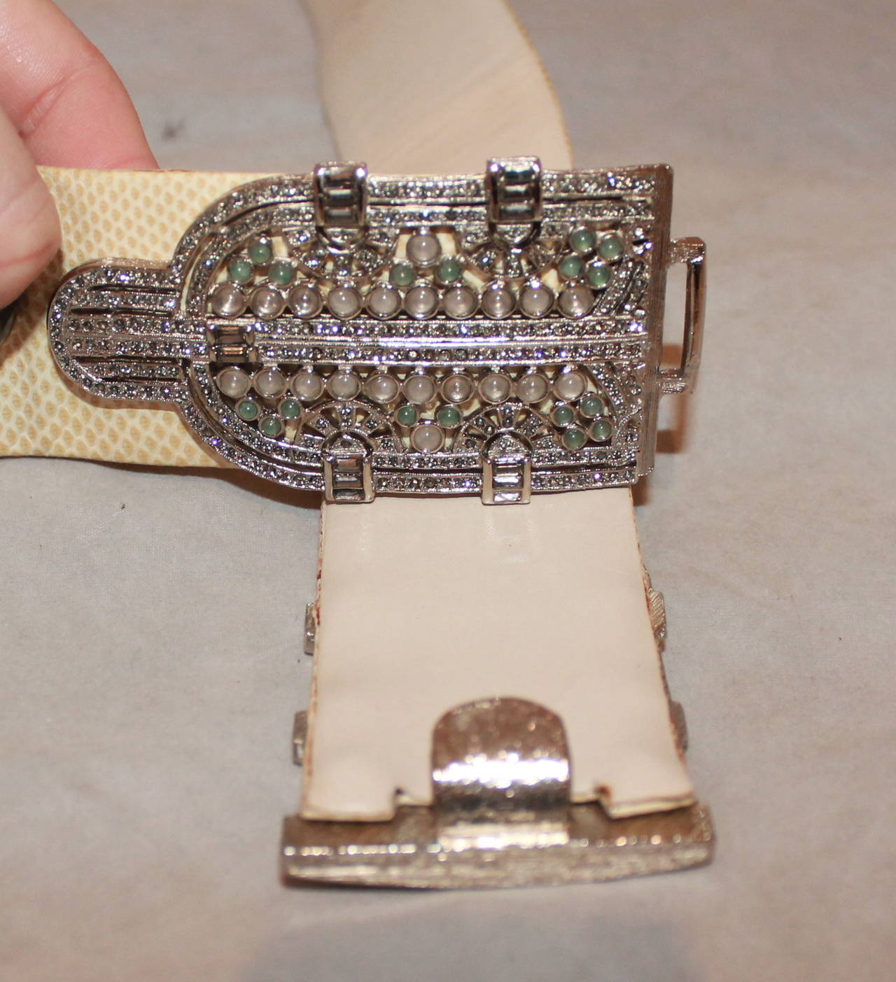 Judith Leiber Vintage Creme Lizard Belt with Stone Buckle In Excellent Condition In West Palm Beach, FL
