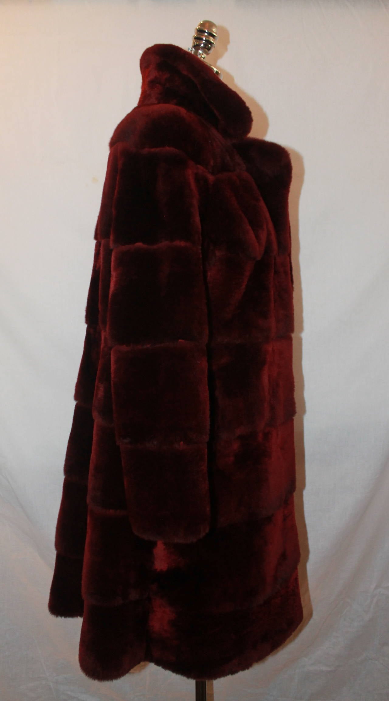 Women's Olivia Preckel Burgundy Beaver Fur Coat - New - M