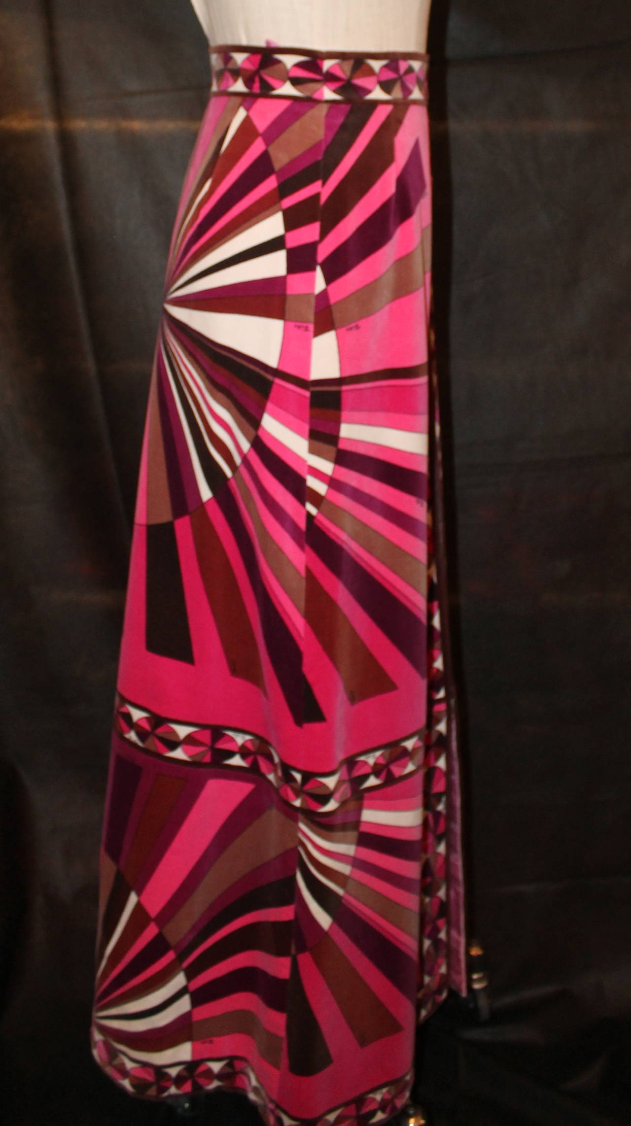 Pucci Vintage Pink & Brown Velvet Maxi Skirt - circa 1960s - S In Excellent Condition In West Palm Beach, FL