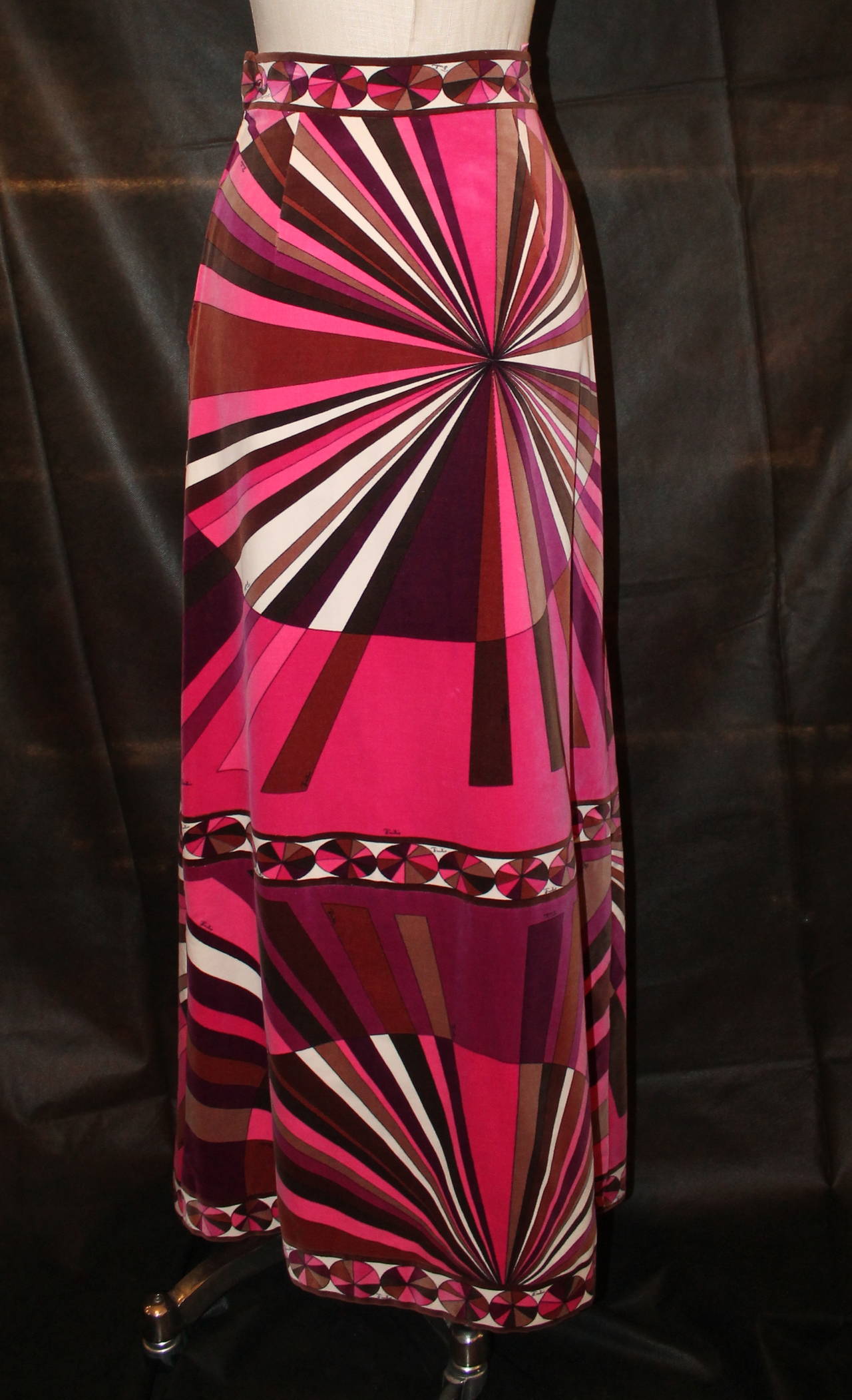 Women's Pucci Vintage Pink & Brown Velvet Maxi Skirt - circa 1960s - S