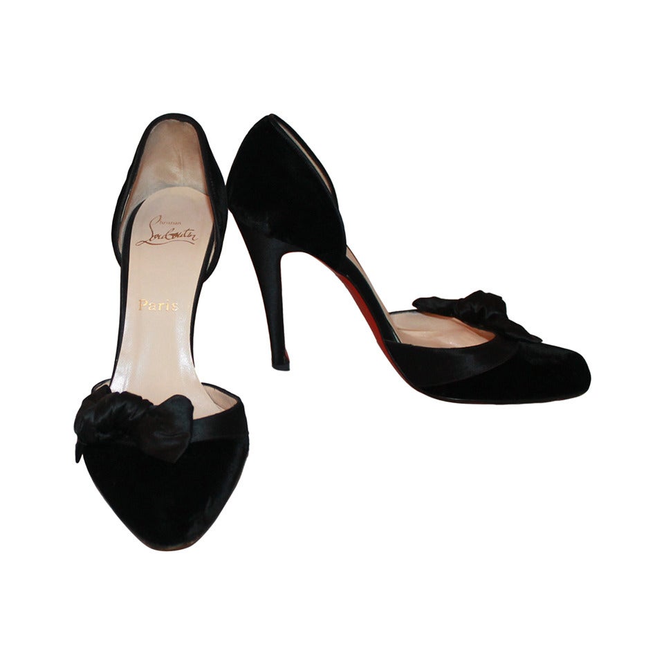 Christian Louboutin Black Velvet & Satin Bow Heels - 39