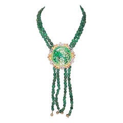 Vendome Retro Jade Bead & Goldtone Pendant Necklace