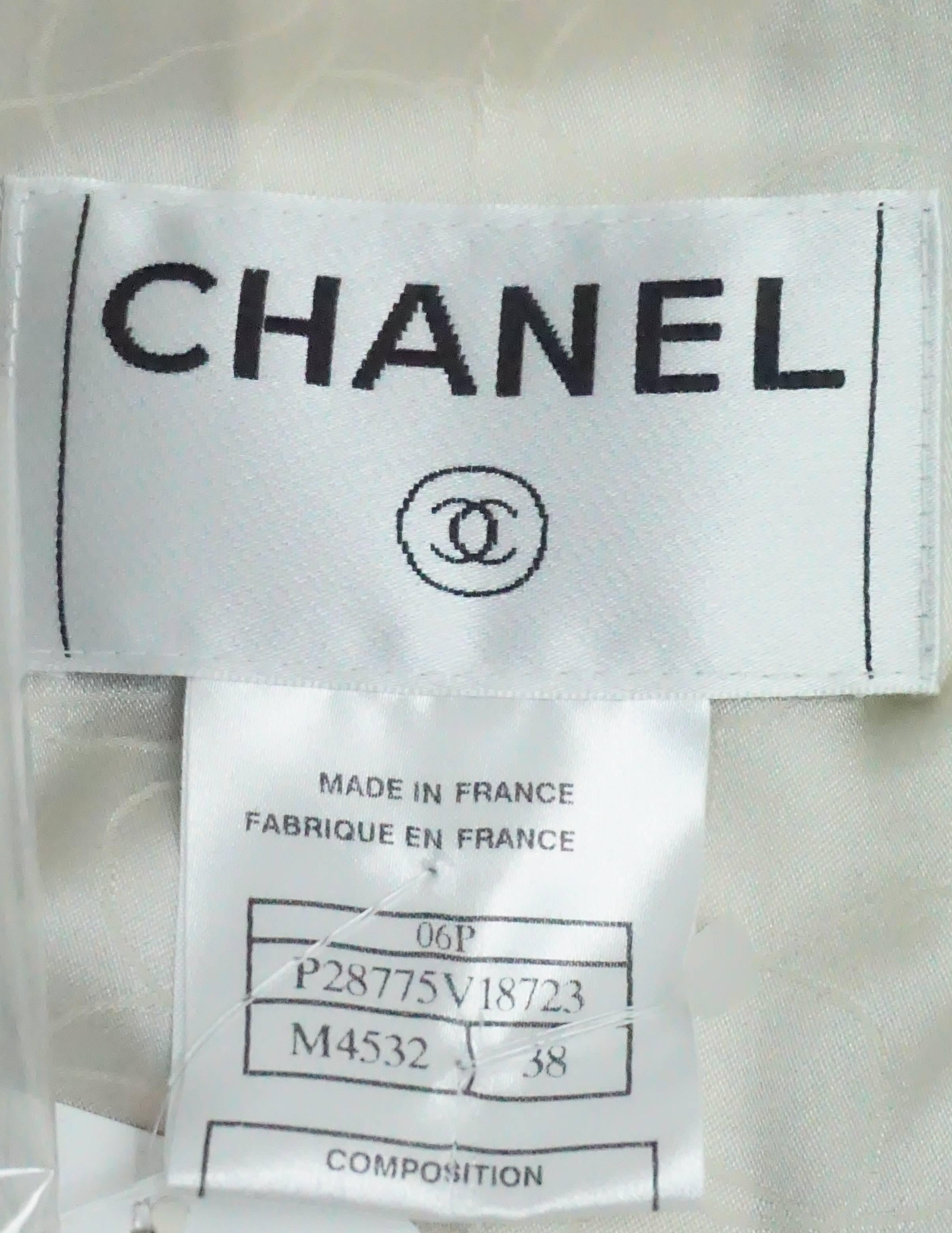 Chanel Cream and Metallic Silk Lined Brocade Vest-38-NWT-06A 2