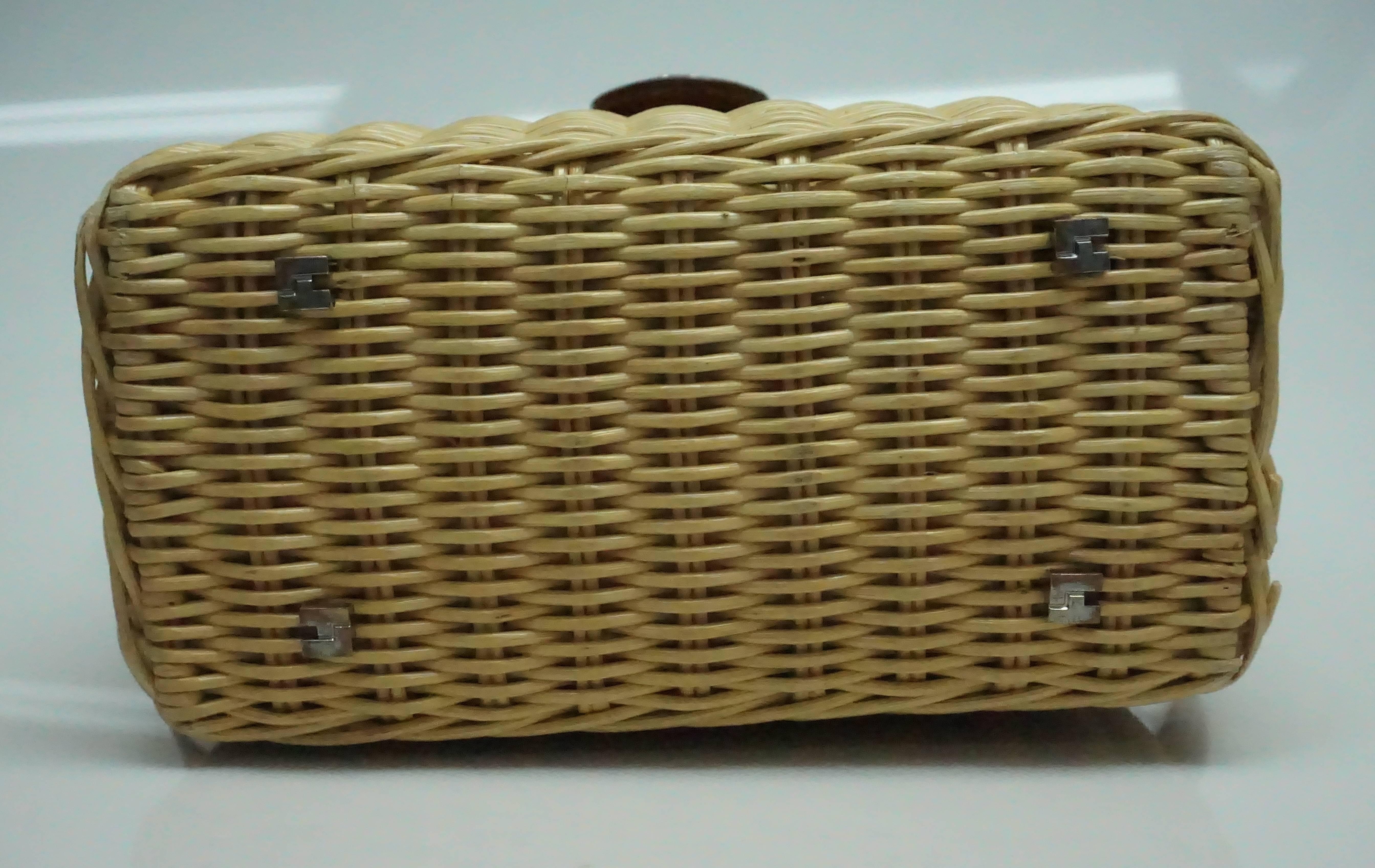 Lambertson Truex Wicker and Brown Leather Handbag In Good Condition For Sale In West Palm Beach, FL