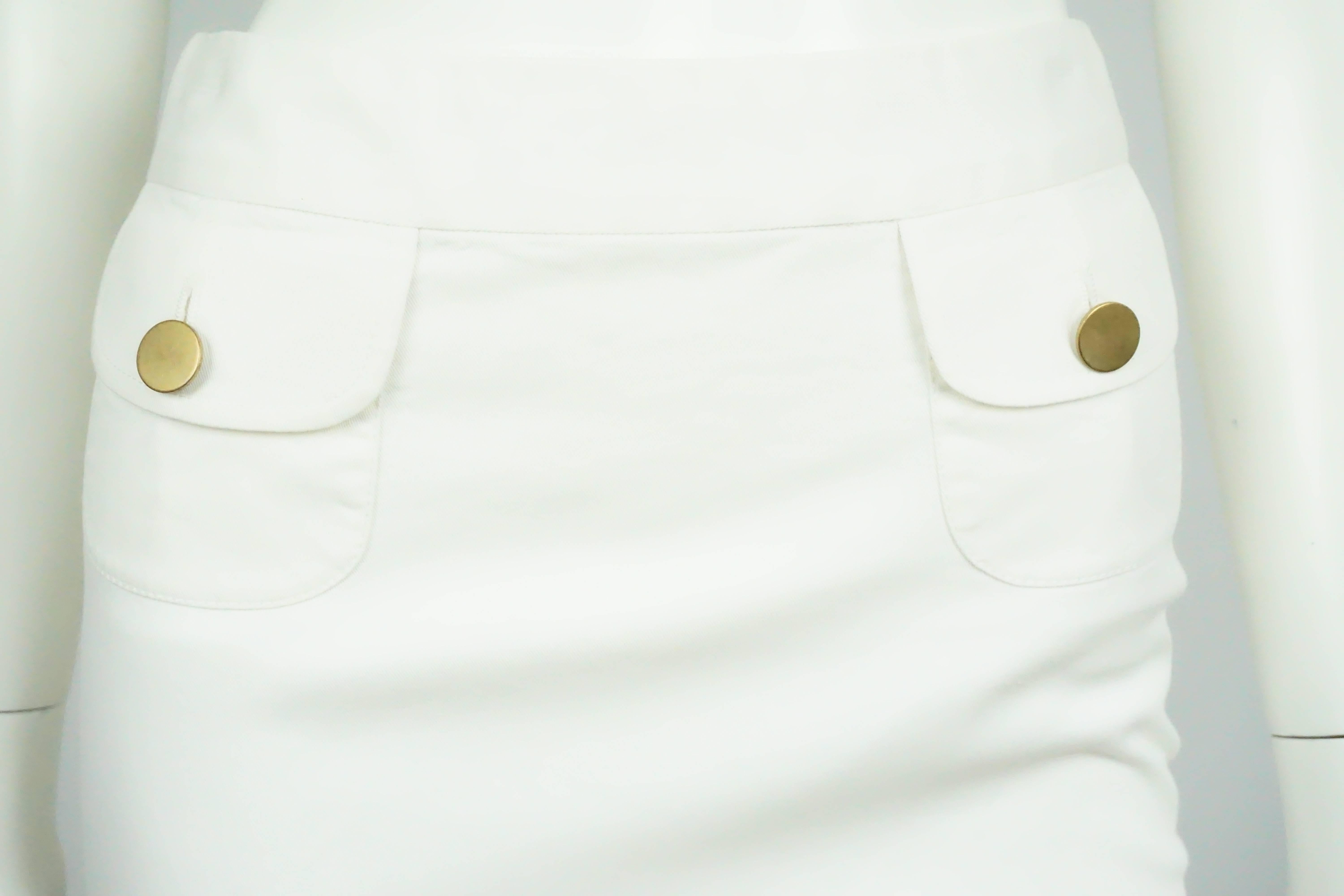 Dolce & Gabbana White Jean Skirt - Small In Excellent Condition In West Palm Beach, FL