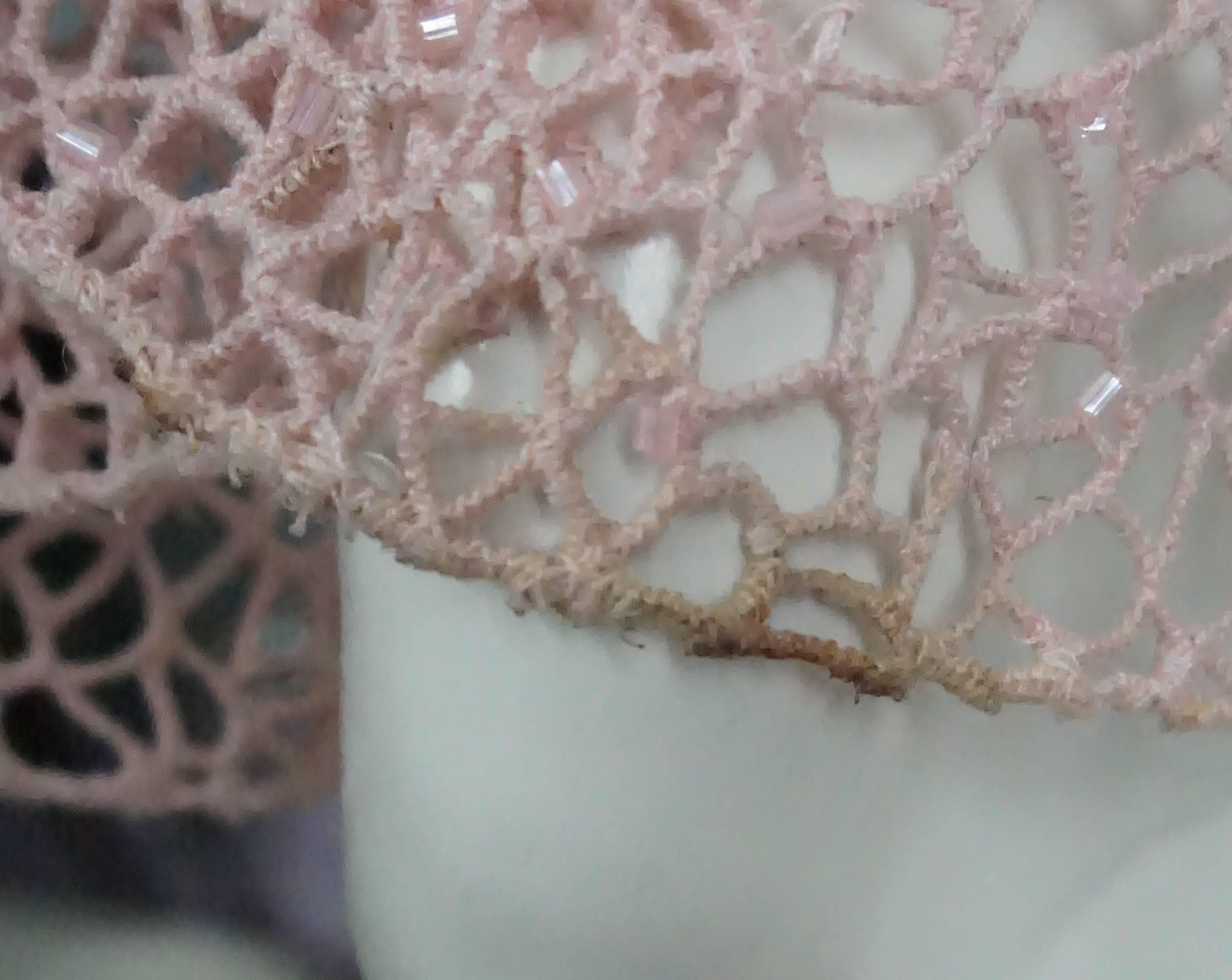 Women's Oscar De La Renta Pink Crochet Lace Sequin Jacket - 8 For Sale