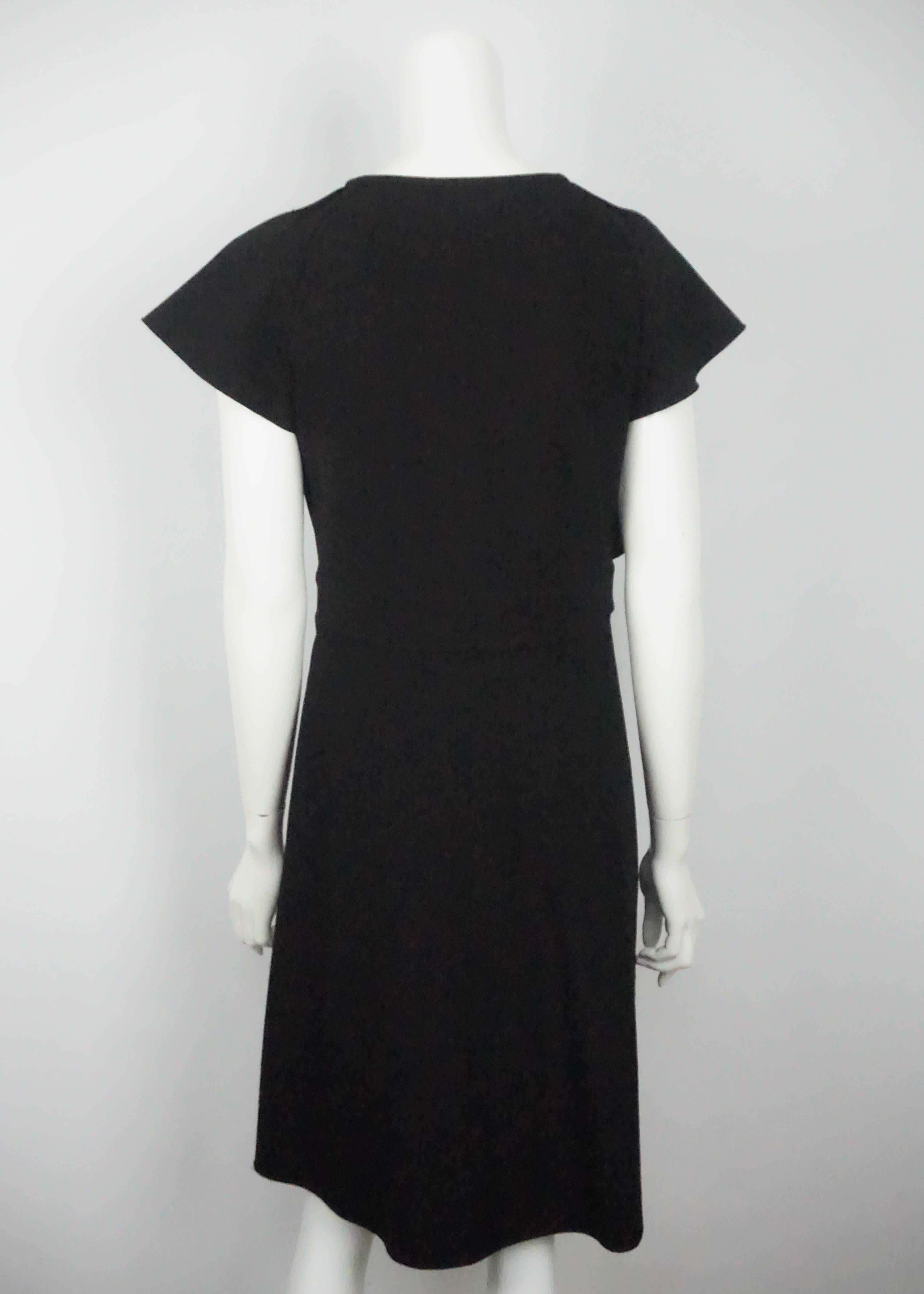 Valentino Black Short Sleeve Dress w/ Rose Detail - 8 In Good Condition In West Palm Beach, FL