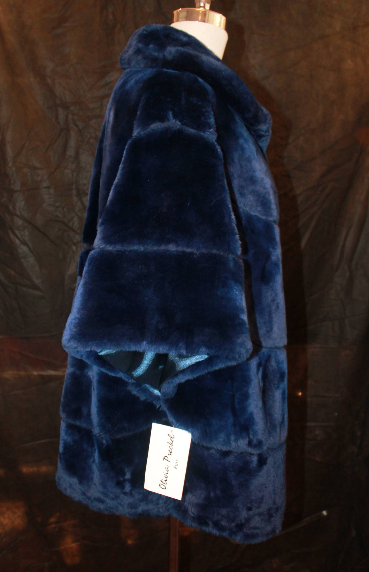 Olivia Preckel Royal Blue Sheared Beaver Swing Coat - M In New Condition In West Palm Beach, FL