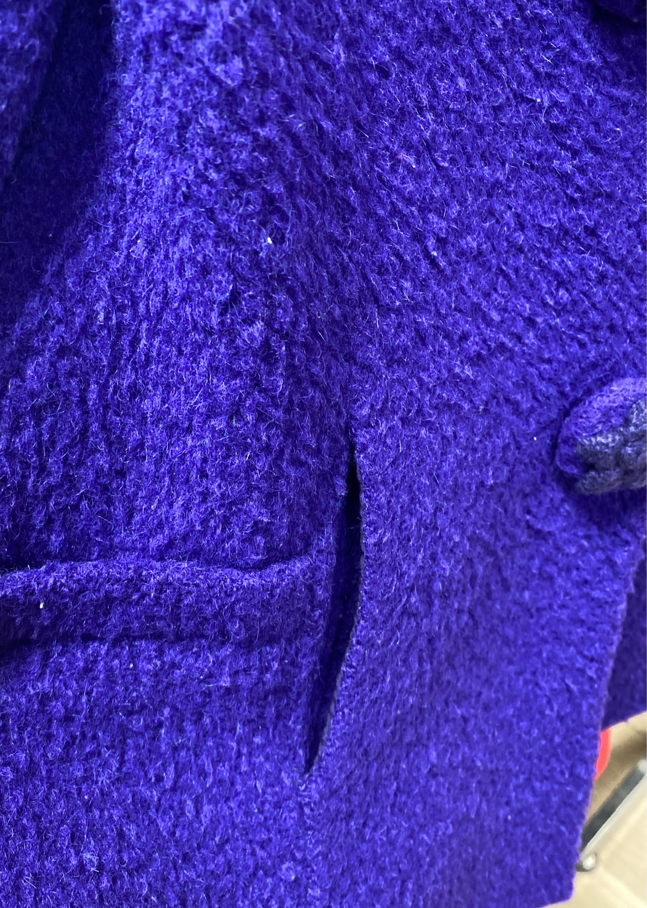 Oscar de la Renta Purple Alpaca Jacket with floral buttons-8 For Sale 1