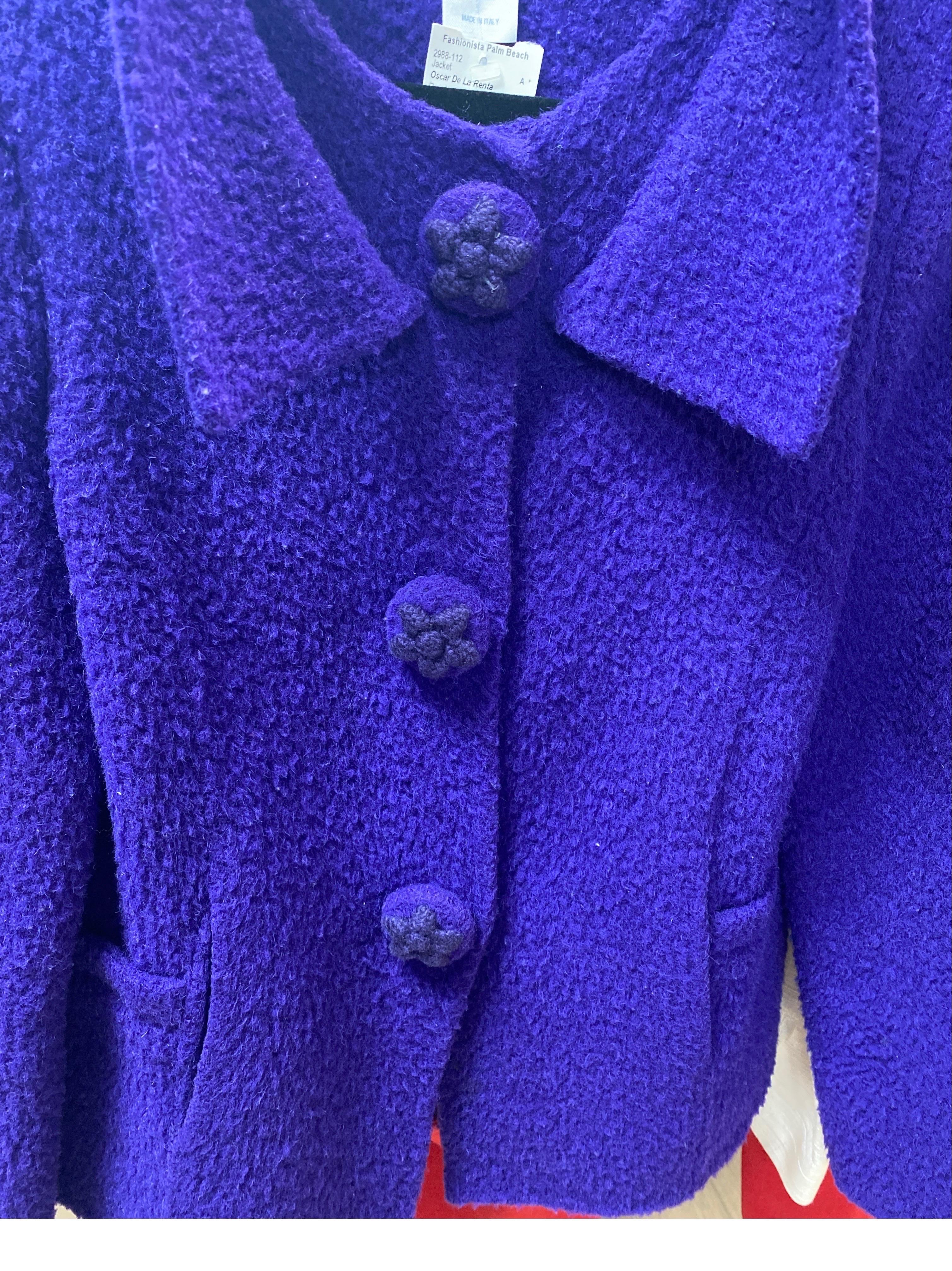 Oscar de la Renta Purple Alpaca Jacket with floral buttons-8 For Sale 2