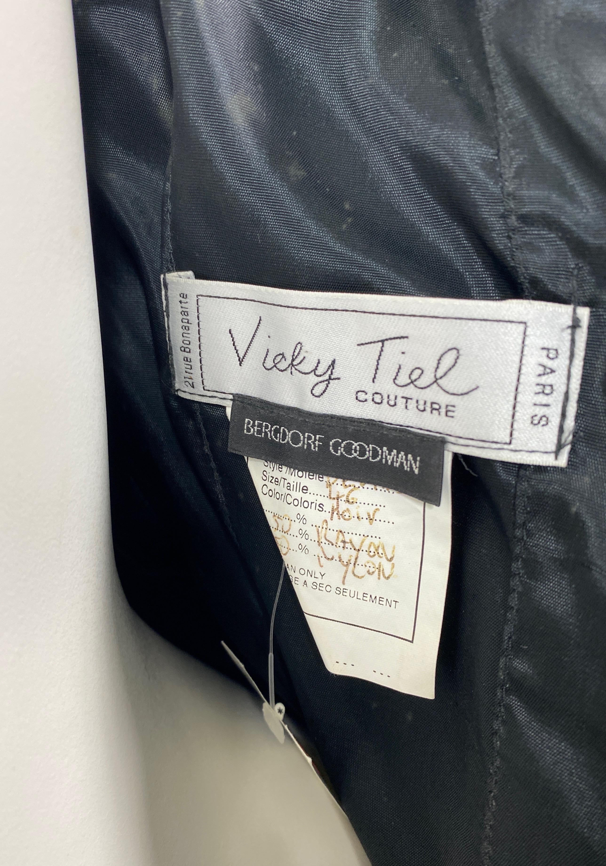 Vicky Tiel - Robe à épaules dénudées en tulle noir et argenté et dentelle - 42 en vente 12