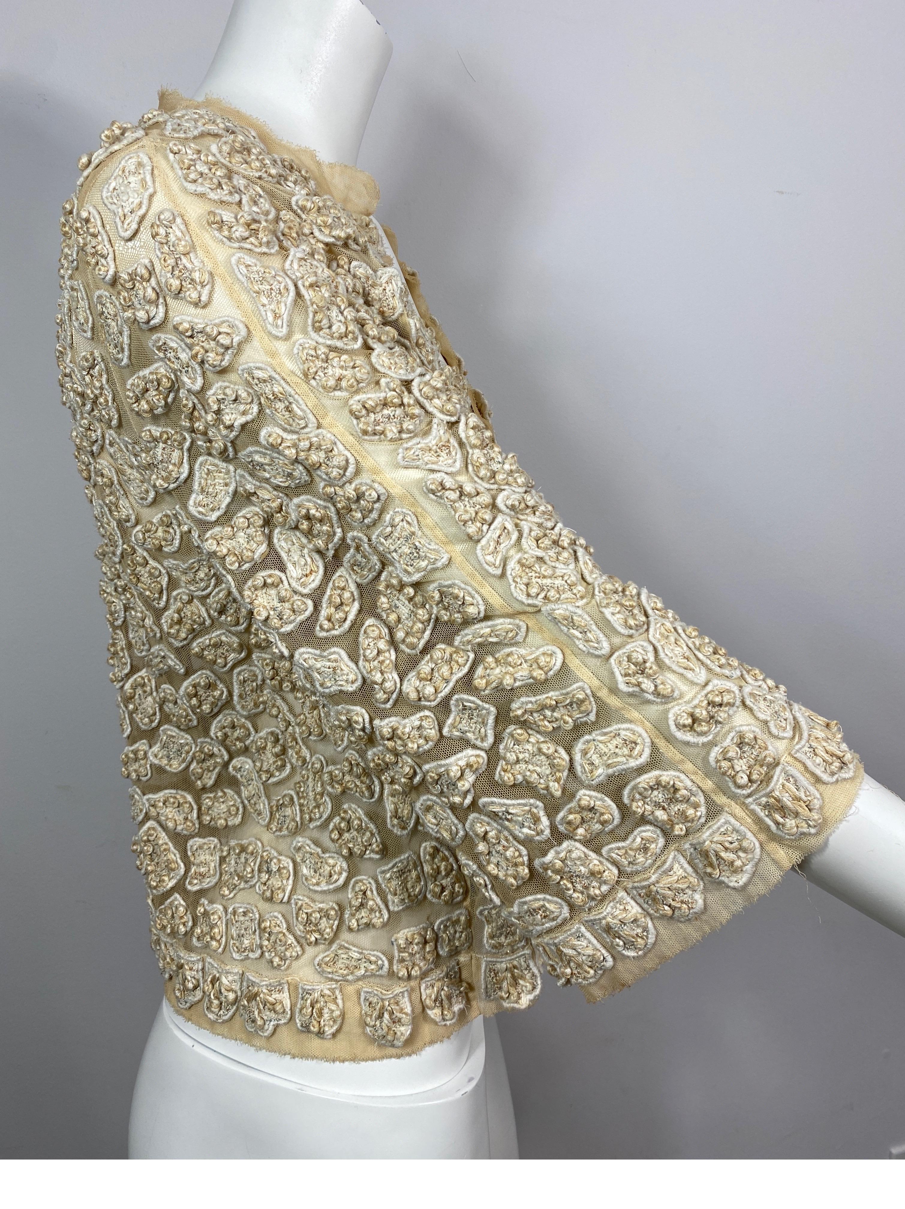 Oscar de la Renta Ivory Embroidered Soutache Lace Jacket - Size 6 Circa 2007 For Sale 4