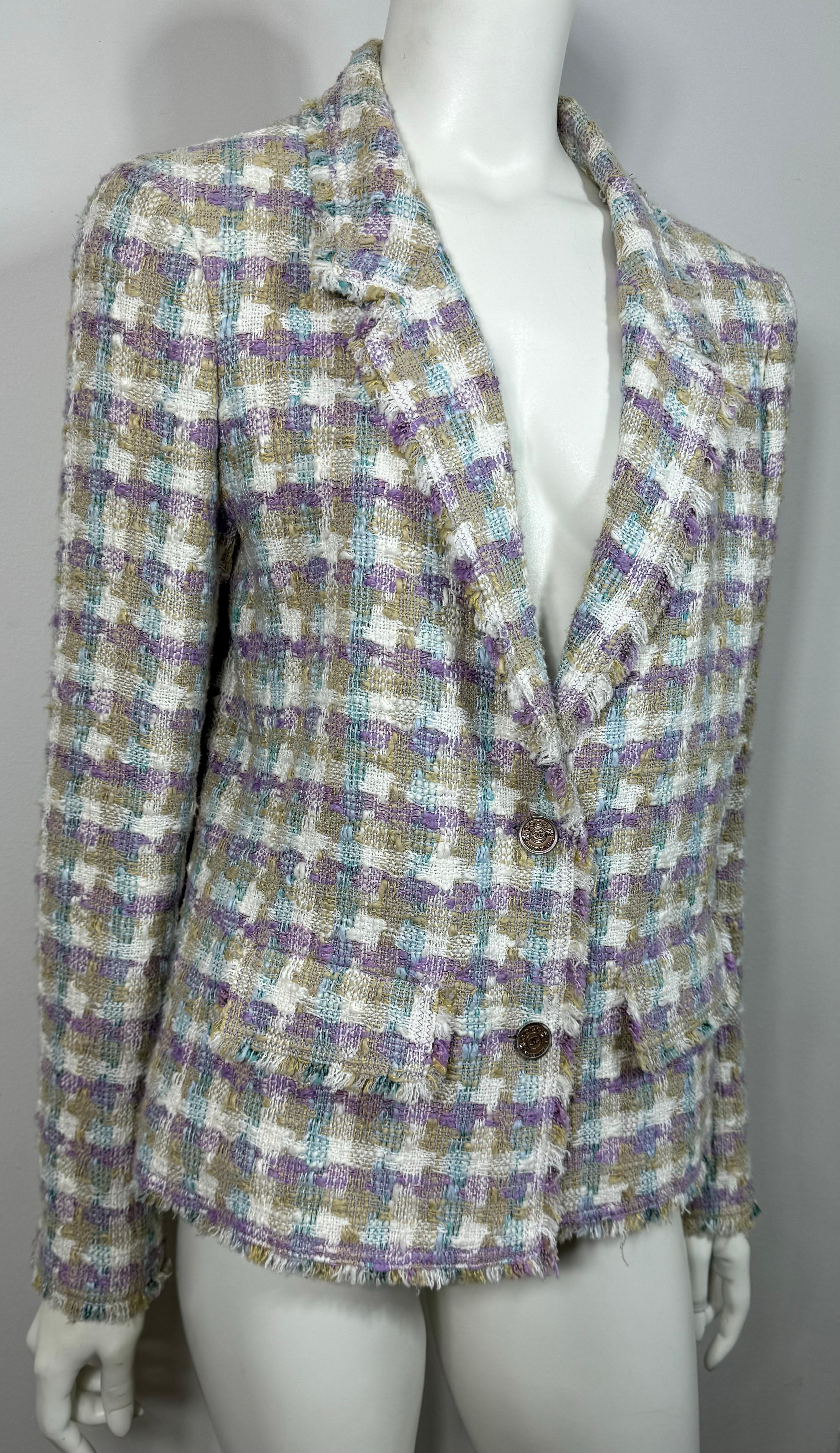 Chanel Spring 2005 Multi Pastel Tweed Single Breasted Jacket - Taille 44 Bon état - En vente à West Palm Beach, FL
