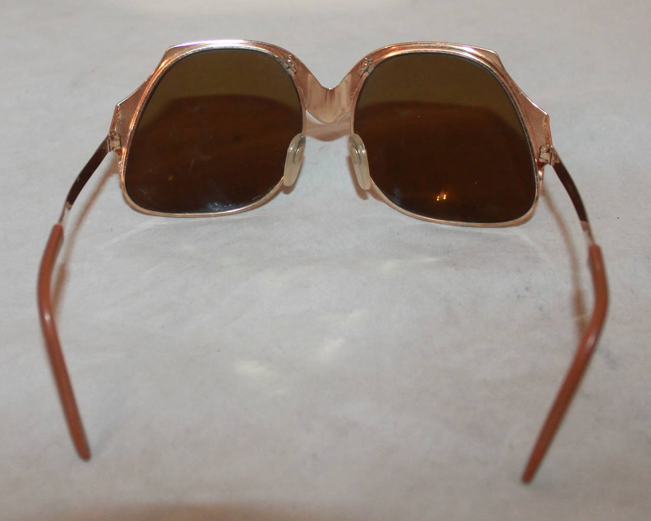 Women's 1960's Vintage Gold Geometric Sunglasses