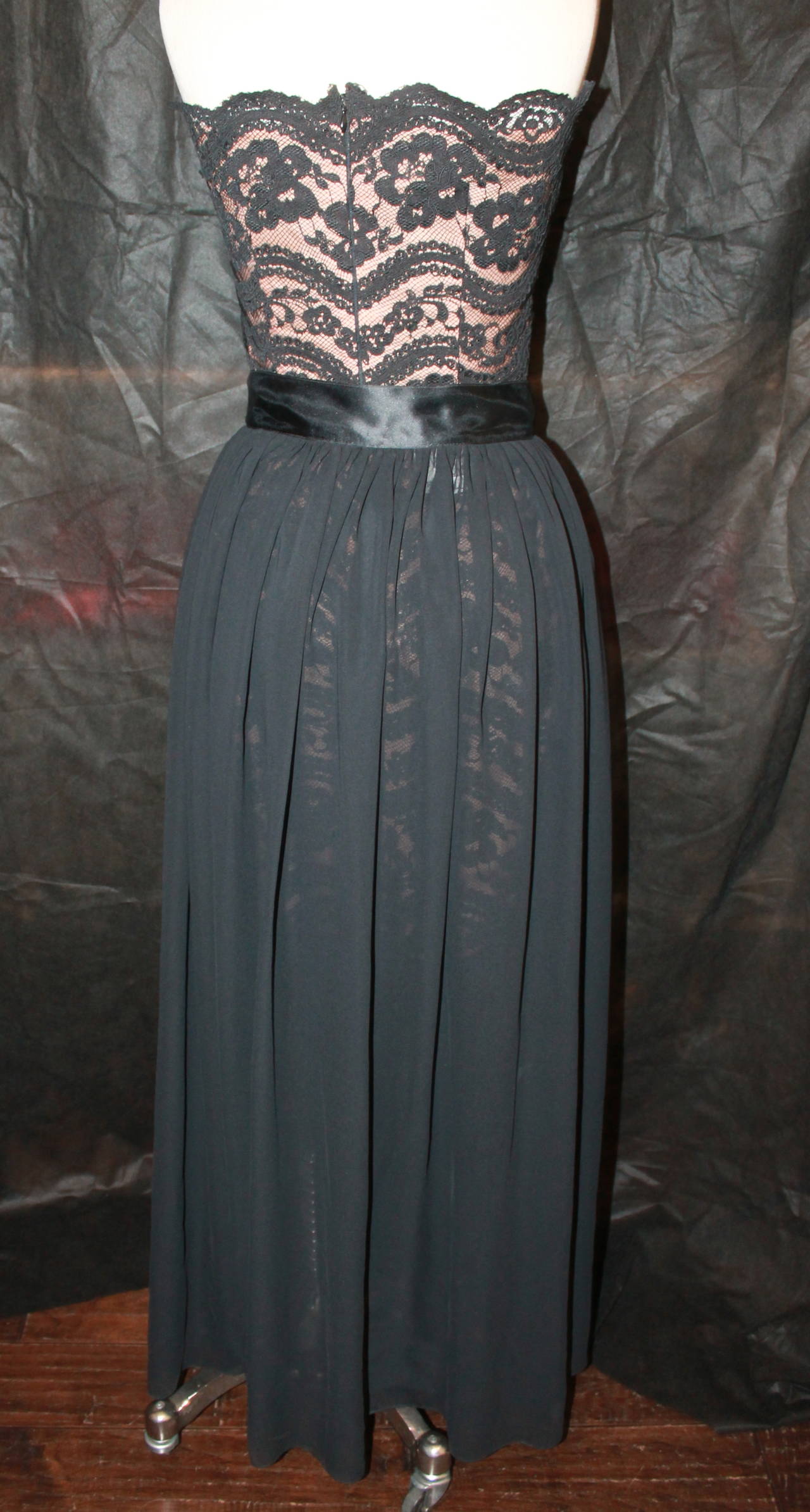 Scaasi Vintage 1980's Strapless Tan & Black Lace Dress & Overlay - 6 In Good Condition For Sale In West Palm Beach, FL