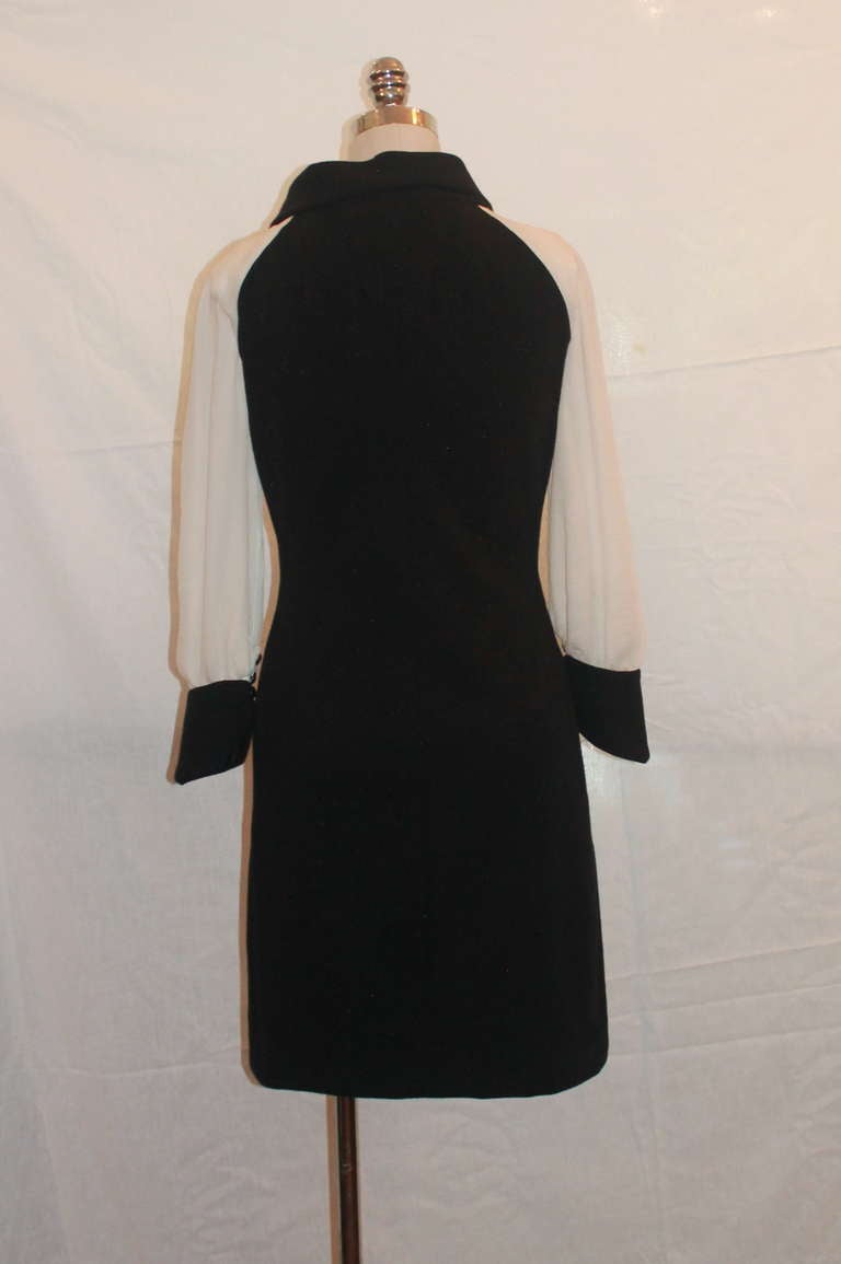 Chanel Black and Ivory Wool Crepe and Silk Chiffon Dress - sz 40 In Excellent Condition In West Palm Beach, FL