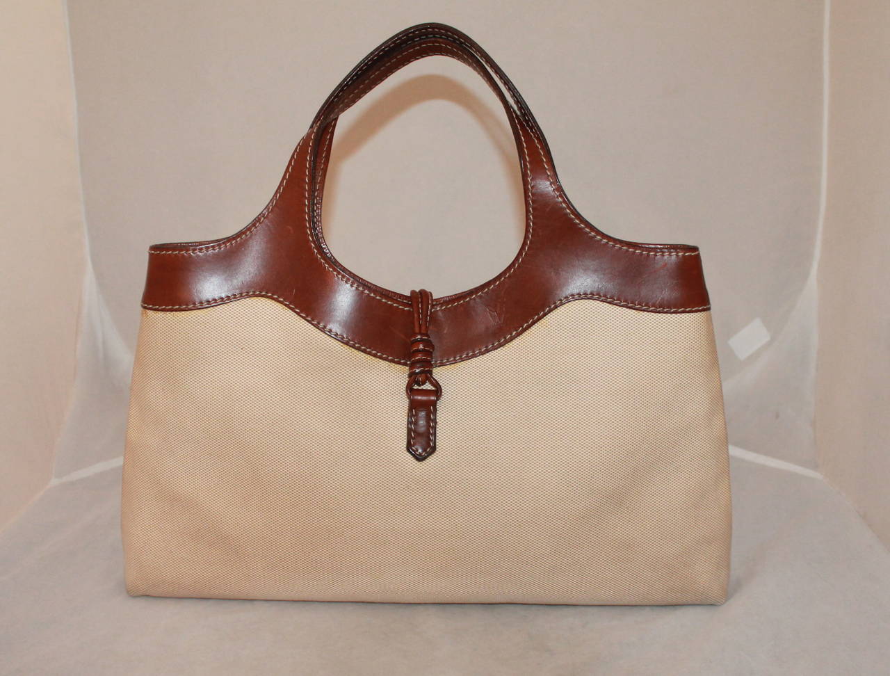 Valentino Creme Canvas and Brown Leather Trim Shoulder Bag In Good Condition In West Palm Beach, FL
