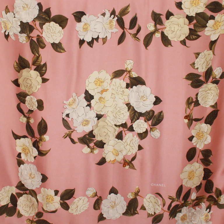 Chanel Dusty Rose Camelia Print Silk Scarf. Scarf is in very good condition.
Measurements:
Length- 35.5