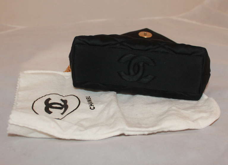 Women's Chanel Black Satin Quilted Evening Handbag - GHW  - Circa 80's