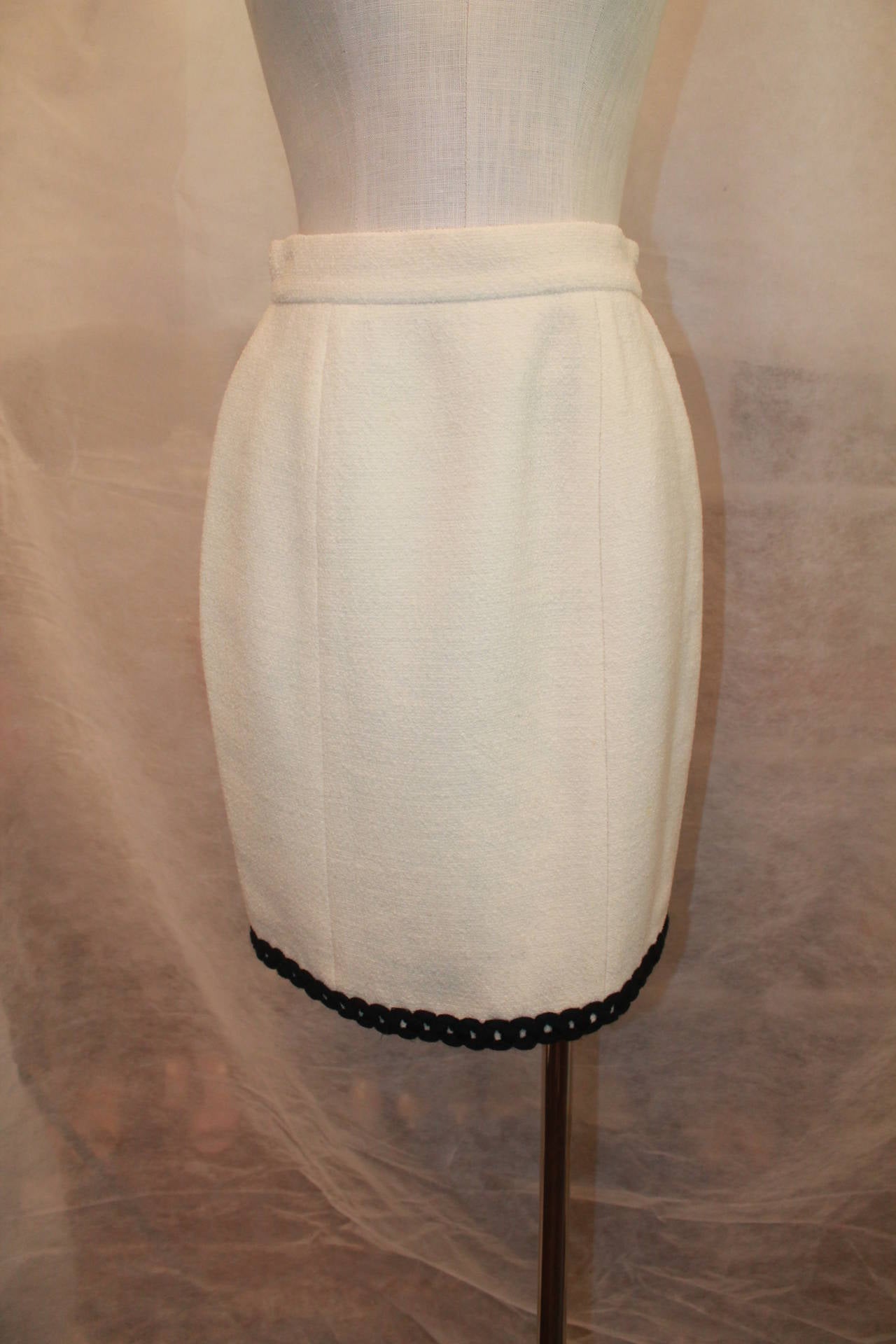 Chanel Ivory Wool Casino Theme Skirt Suit - Circa 80's-Sz 40 2