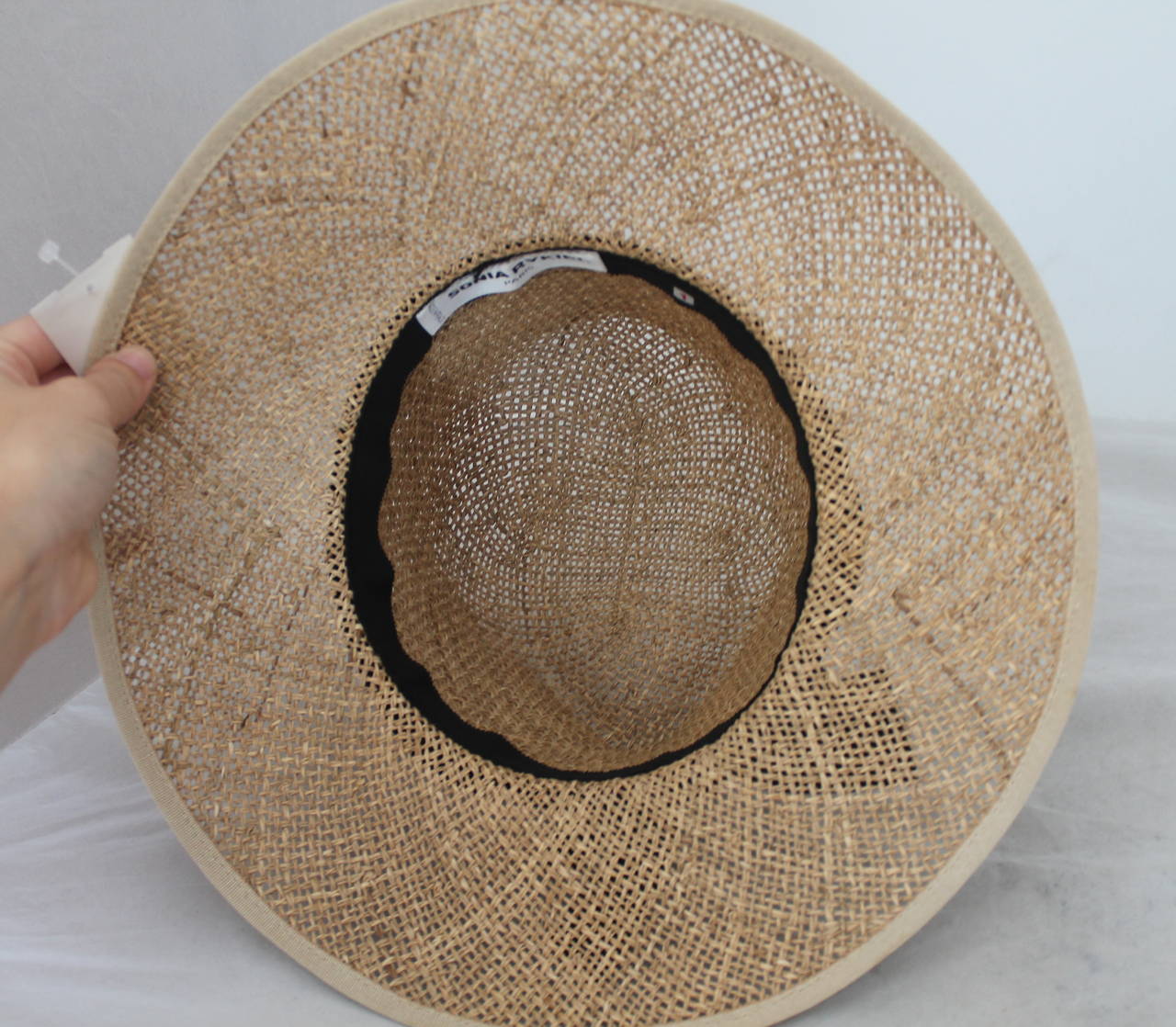 Sonia Rykiel beige straw hat with black ribbon detail In Excellent Condition In West Palm Beach, FL