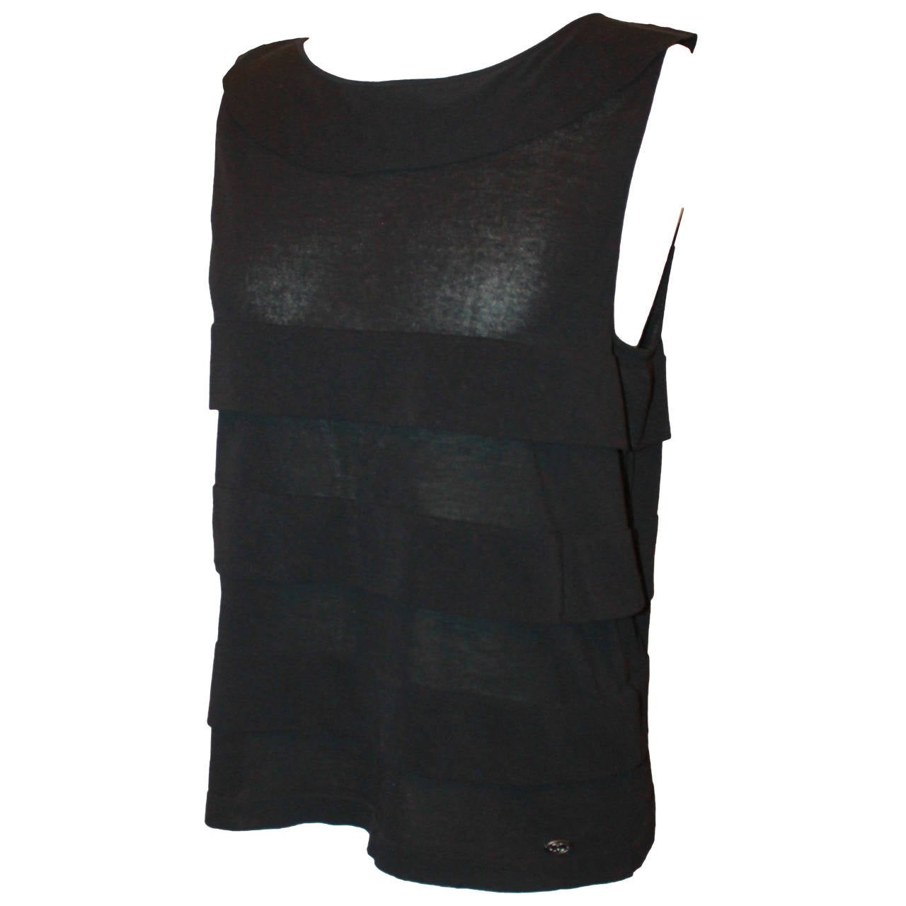 2006 Chanel Black Shutter Pleat Sleeveless Top - 42