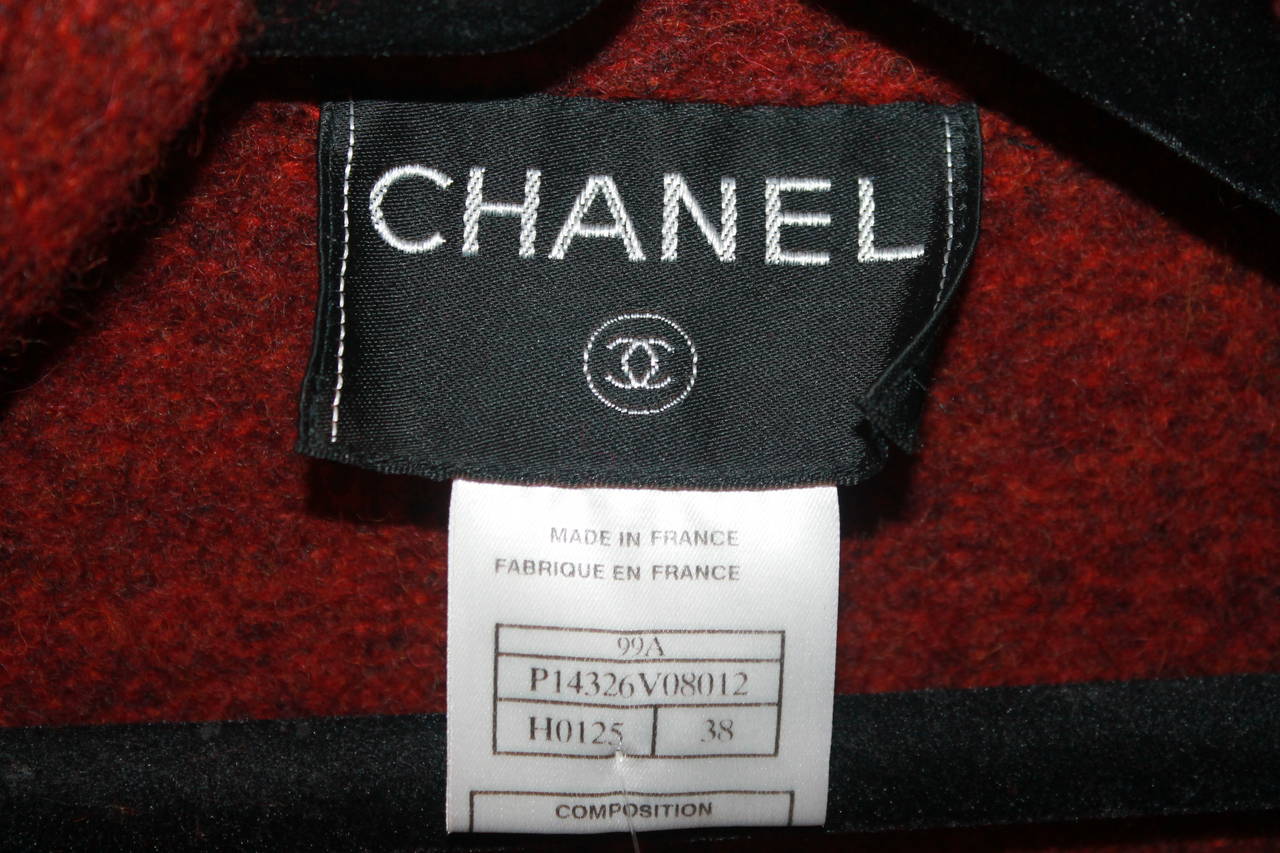Chanel Burgundy Wool Jacket w/ matching crossbody handbag-38-Circa 99 3