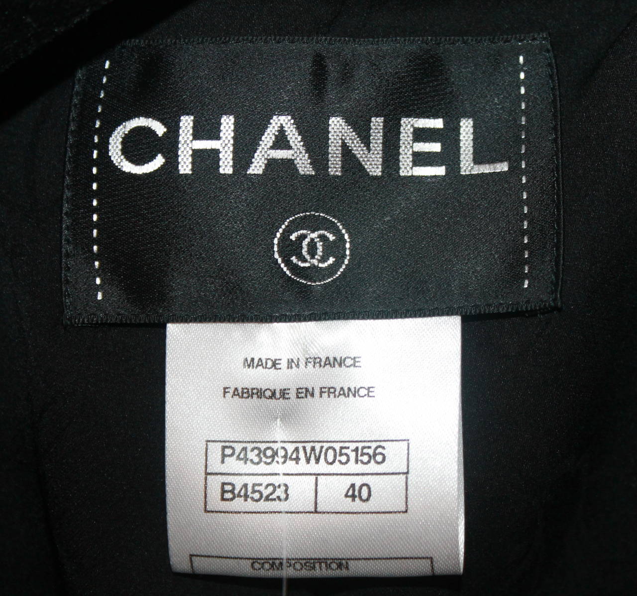 Chanel Black tuxedo style jacket w/ pink removable cuffs-40 2