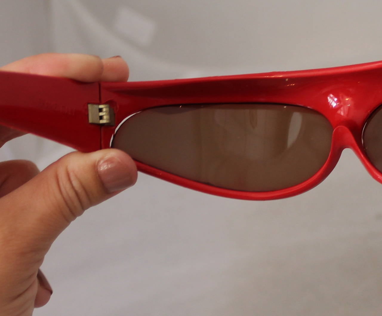 Women's 1960's Parisian Vintage Red Geometric Frame Sunglasses