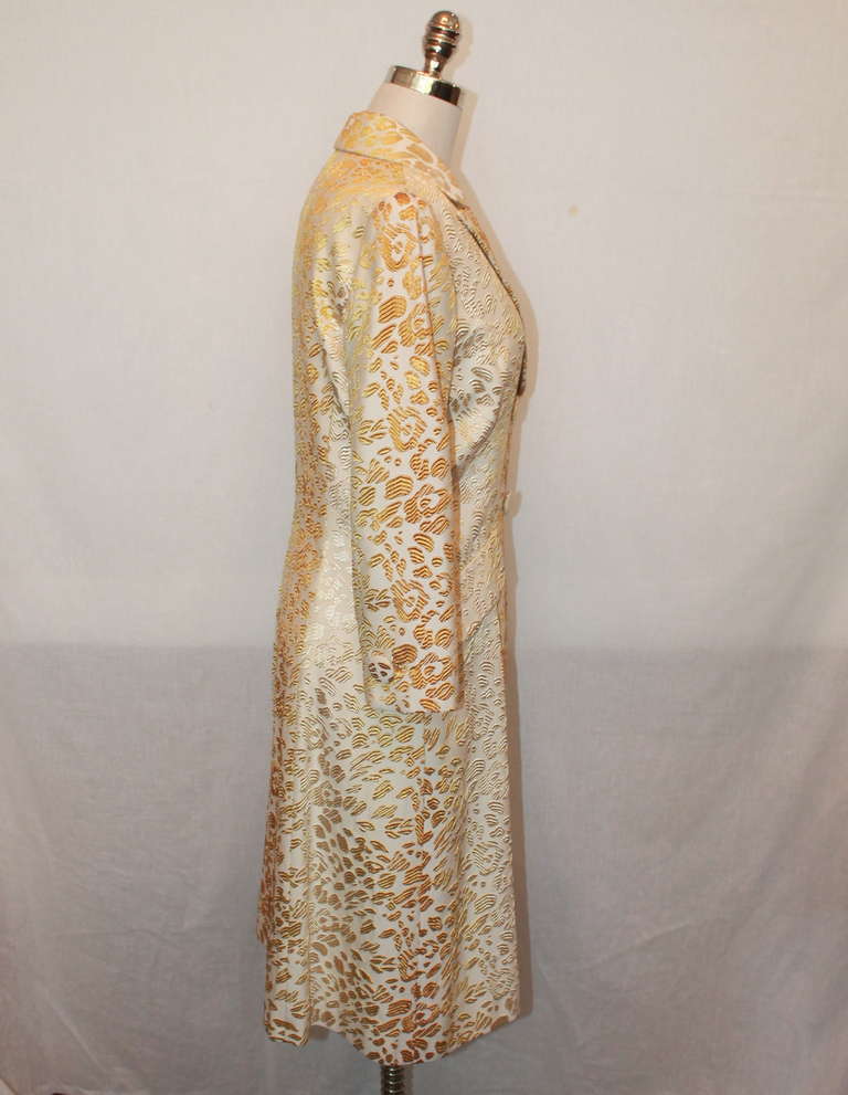 Oscar de la Renta Ivory & Gold Leopard Print Cut Velvet Coat - 8