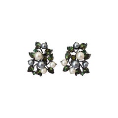 Vintage Kenneth Jay Lane 1990's Pearl & Green Rhinestone Clip-on Earrings