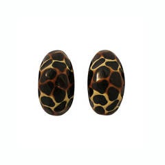 Kenneth Jay Lane 1990's Giraffe Print Enamel Clip-ons 1