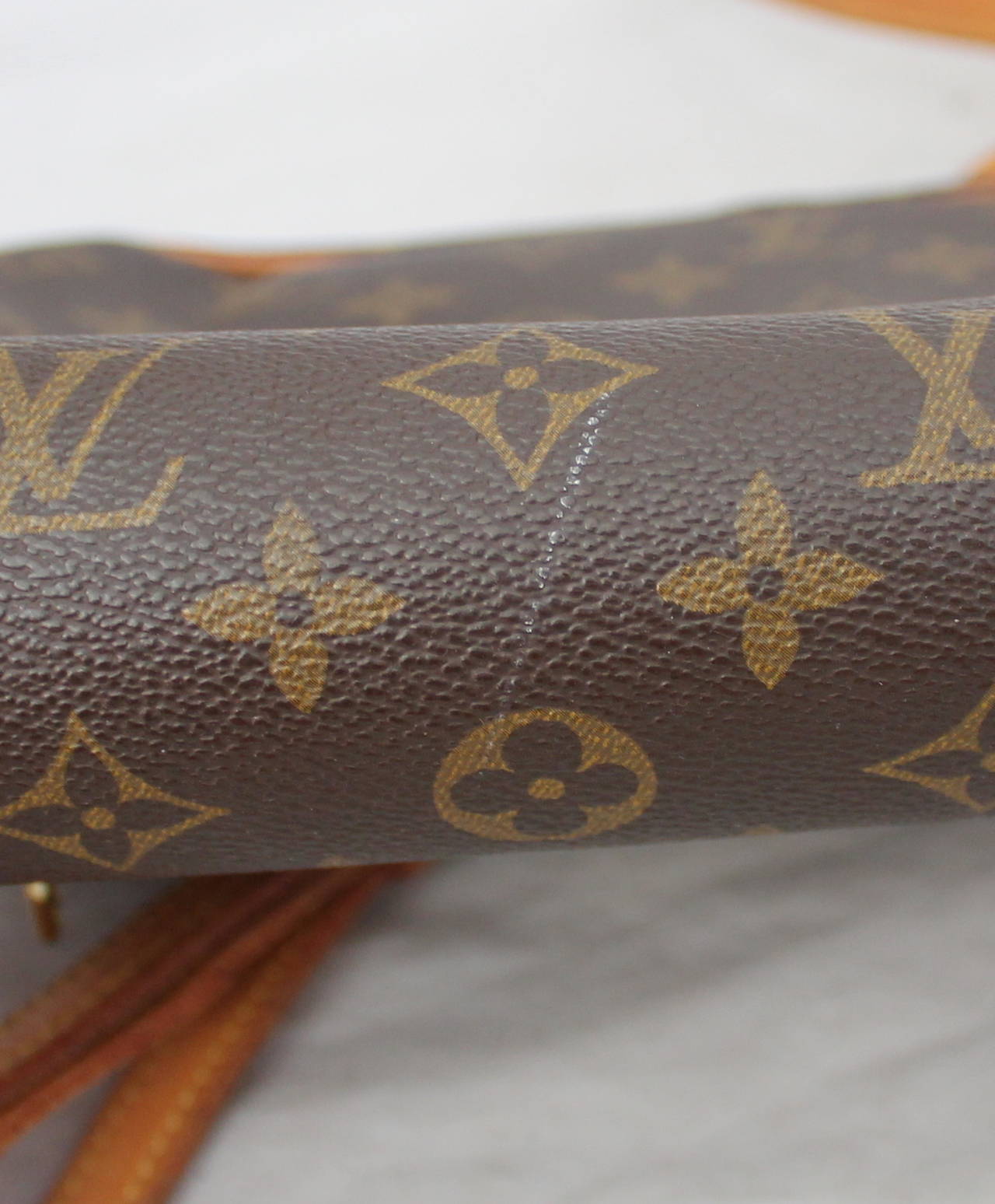 Louis Vuitton 1992 Vintage Brown Monogram St. Germain Crossbody Bag In Good Condition In West Palm Beach, FL