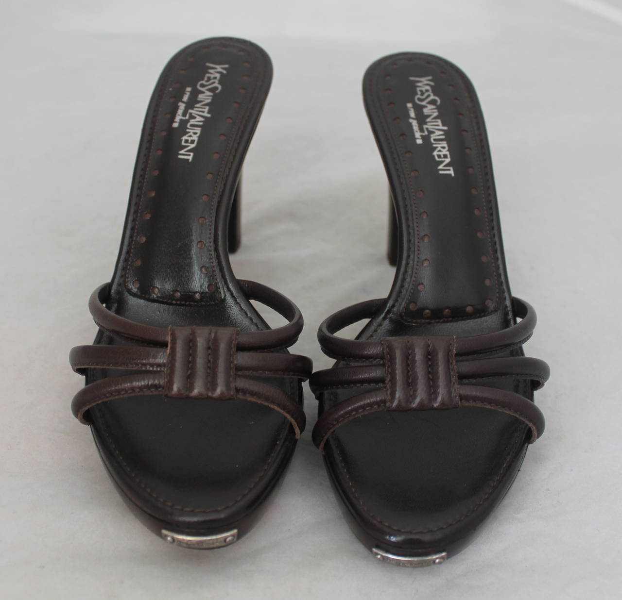 Yves Saint Laurent Chocolate Brown Slide On Leather Sandal Heels. These Size 8 Shoes are in Very Good Condition.