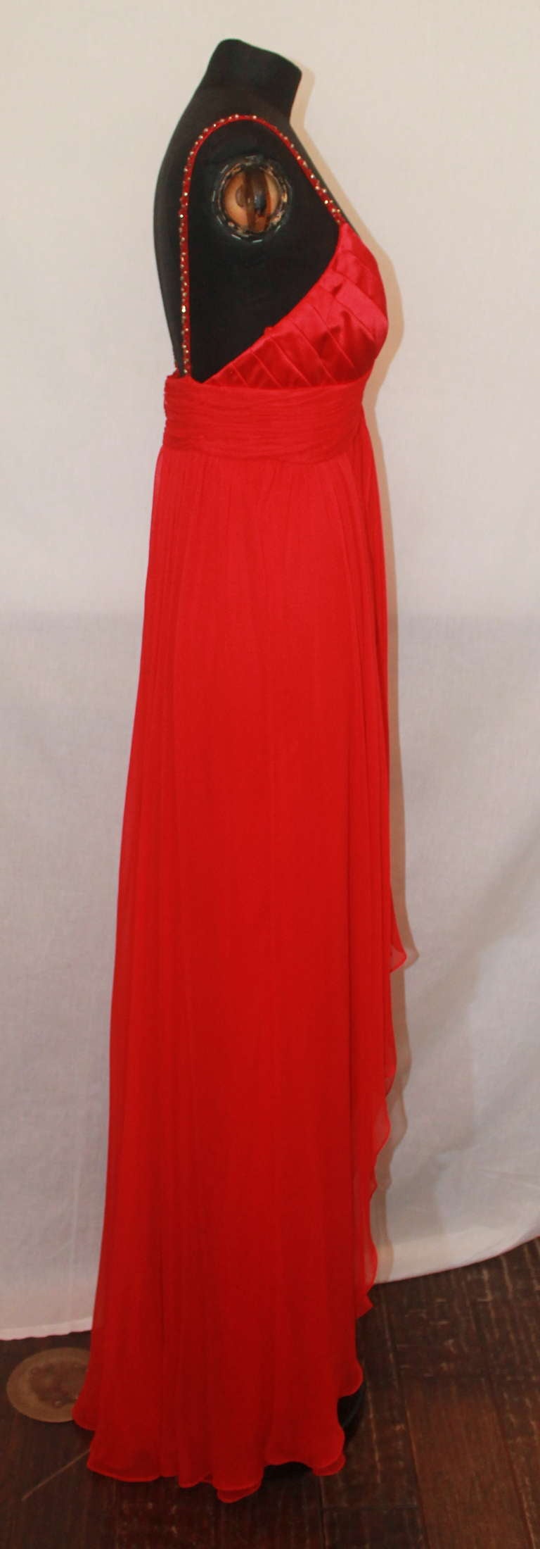 Mikael Aghal Red Silk Chiffon Gown - 8 In Excellent Condition In West Palm Beach, FL