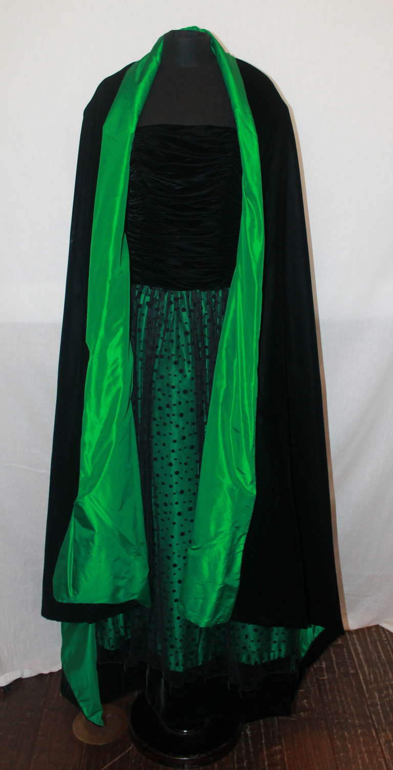 Martha Phillips Vintage Black & Green Gown - 6 2