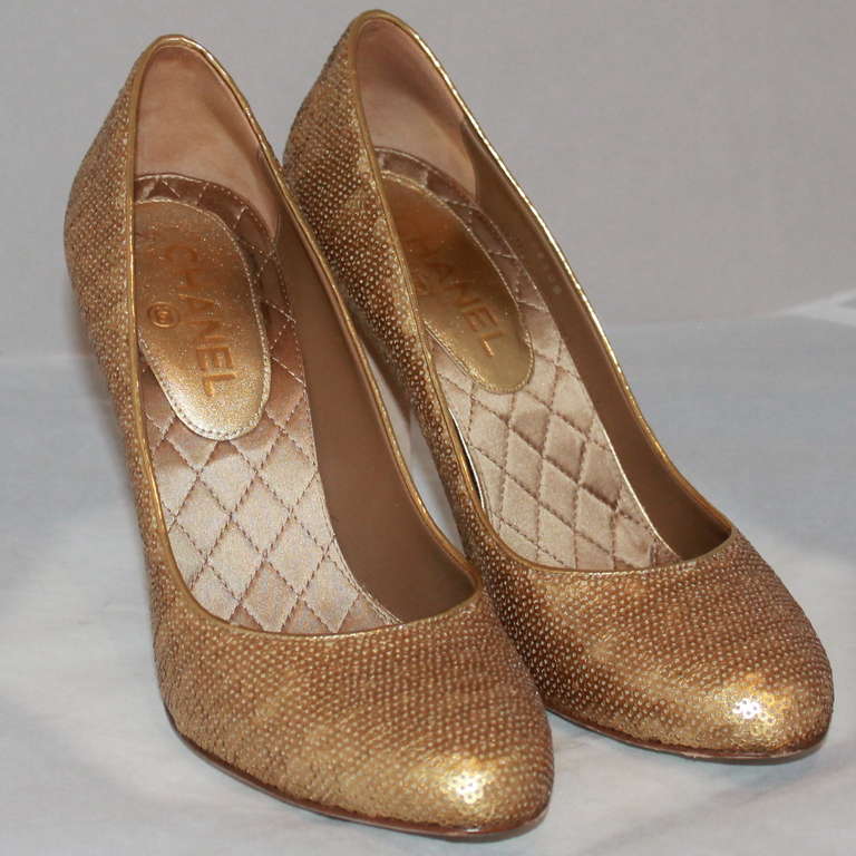 Chanel Gold Sequin Covered Pumps with "CC" Back For Sale at 1stdibs