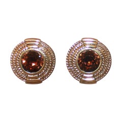 Vintage 1990s Ciner Gold Tone and Amber Tone Round Clip On Earrings