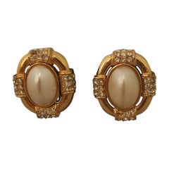 Ciner 1980
s Vintage Goldtone Pearl Clips with Rhinestones Ciner 1980
s Vintage Goldtone Pearl Clips with Rhinestones