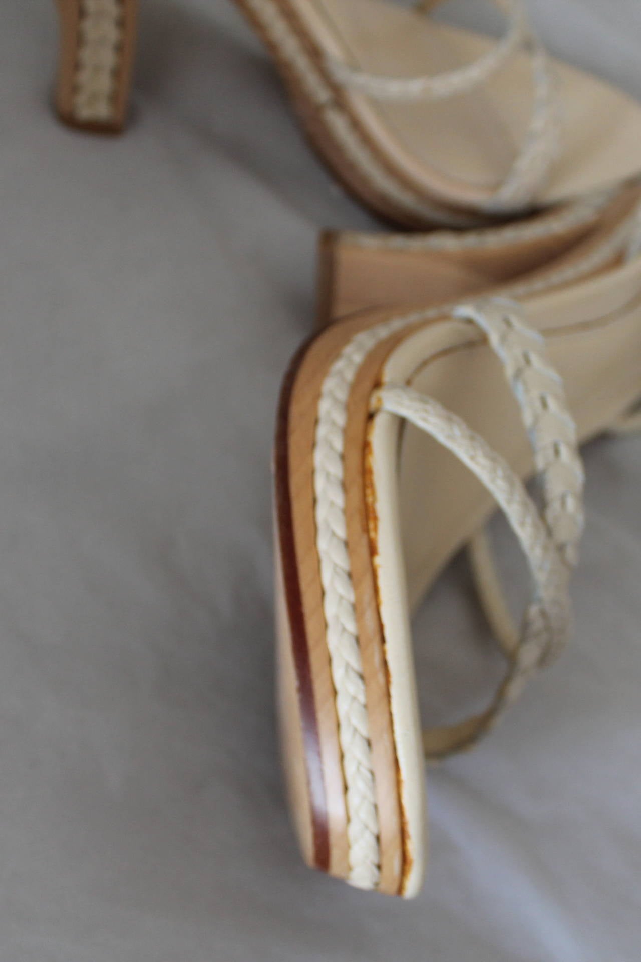 Christian Dior Creme Braided Leather Woodstack Heel - 38.5 In Good Condition In West Palm Beach, FL