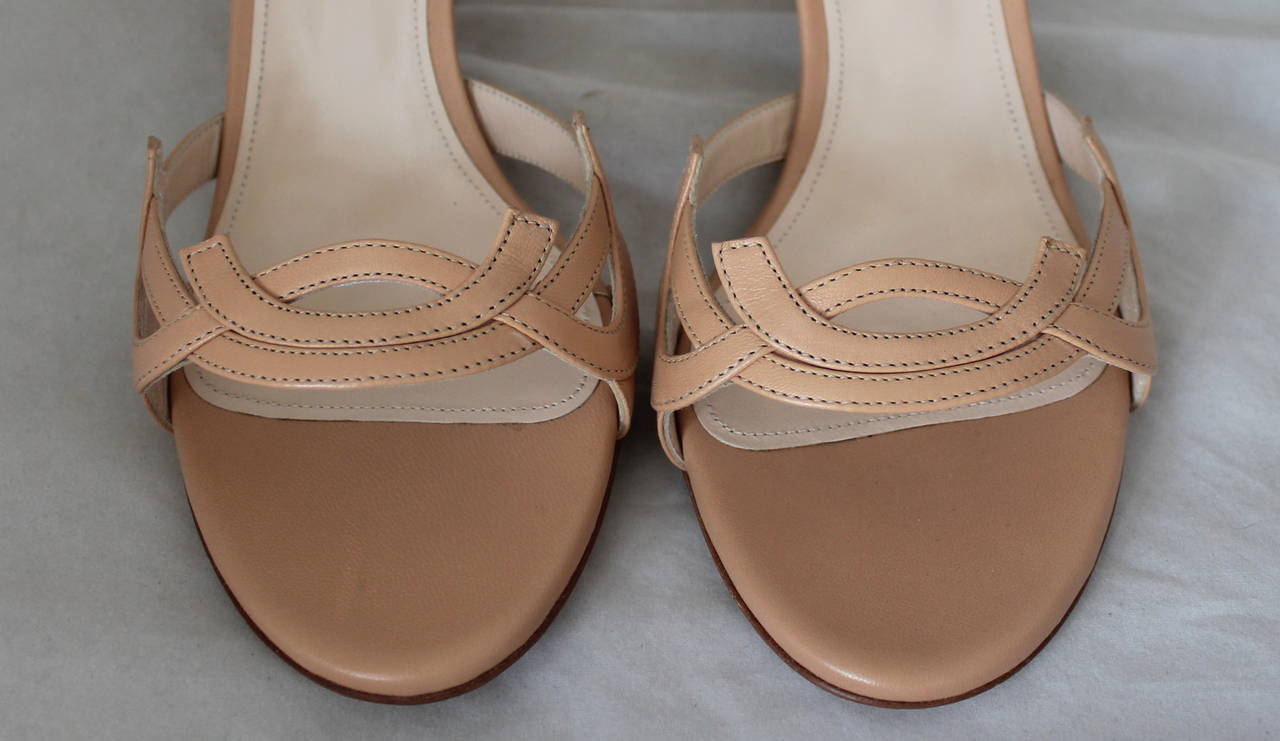 Bottega Veneta Blush Leather Sandals with Ankle Strap - 40. These sandals have never been worn and come with a duster. They are in excellent condition.