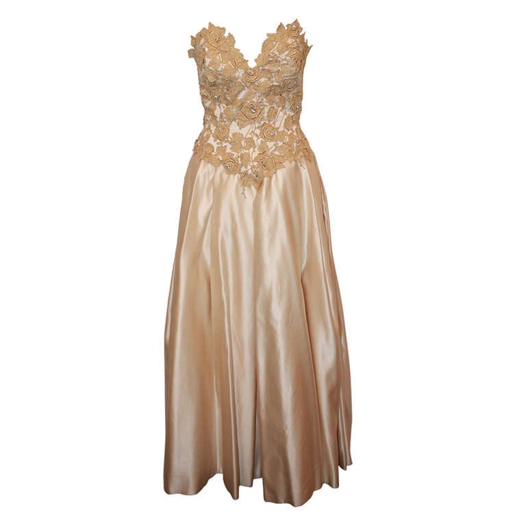 Yoly Munoz Vintage Ivory Embroidered Gown - 8