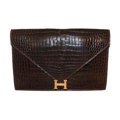 Vintage Hermes Shiny Marron Fonce Porosus Crocodile Lydie Clutch - 1982