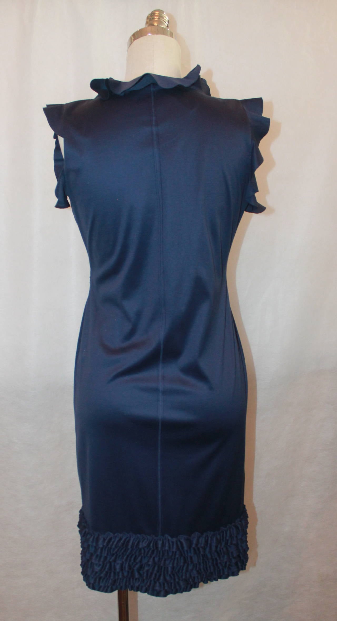 Valentino Navy Ruffle Cotton Dress - 8 In Excellent Condition In West Palm Beach, FL